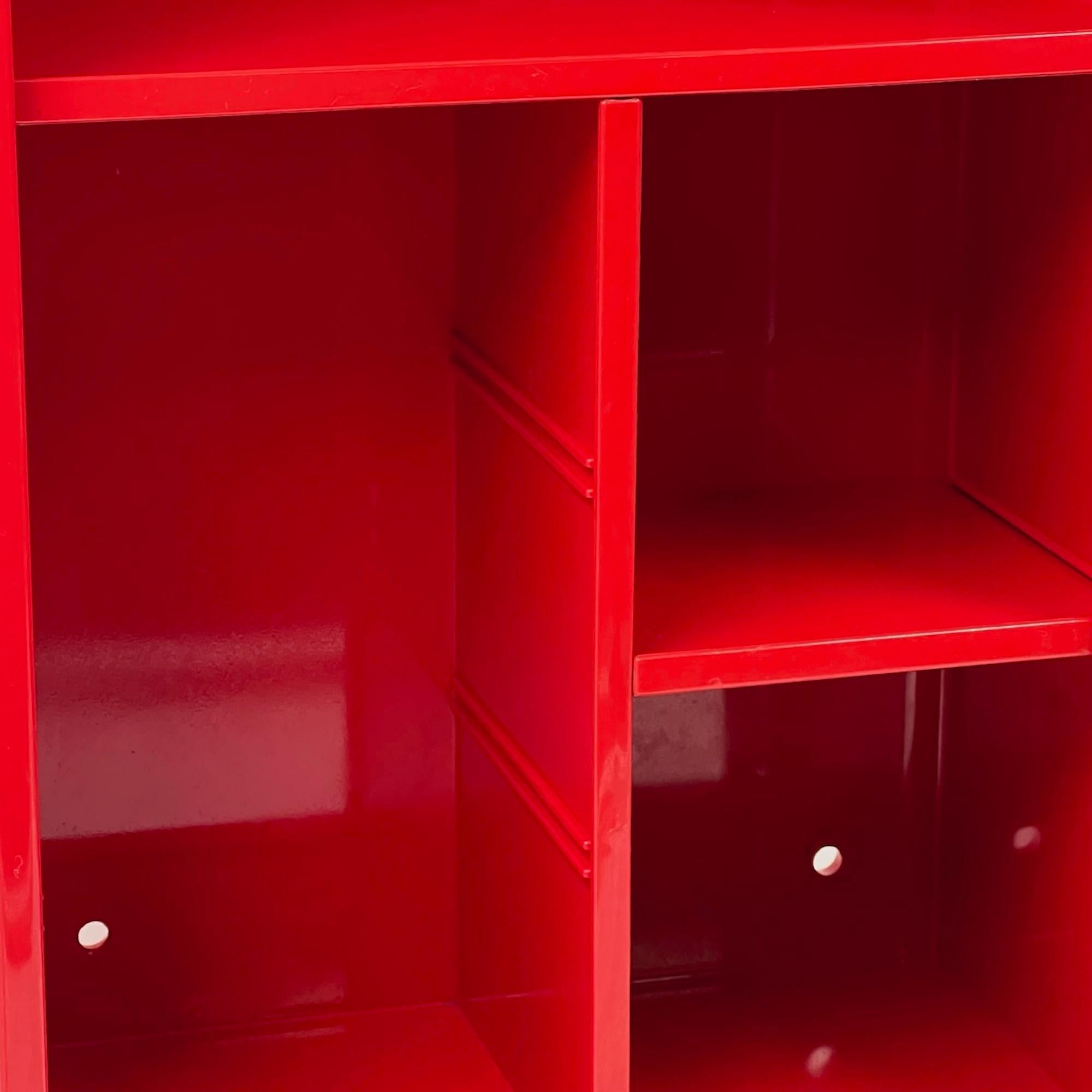 Ère spatiale Armoire médicale avec miroir d'Olaf Von Bohr pour Gedy, Italie, années 70
