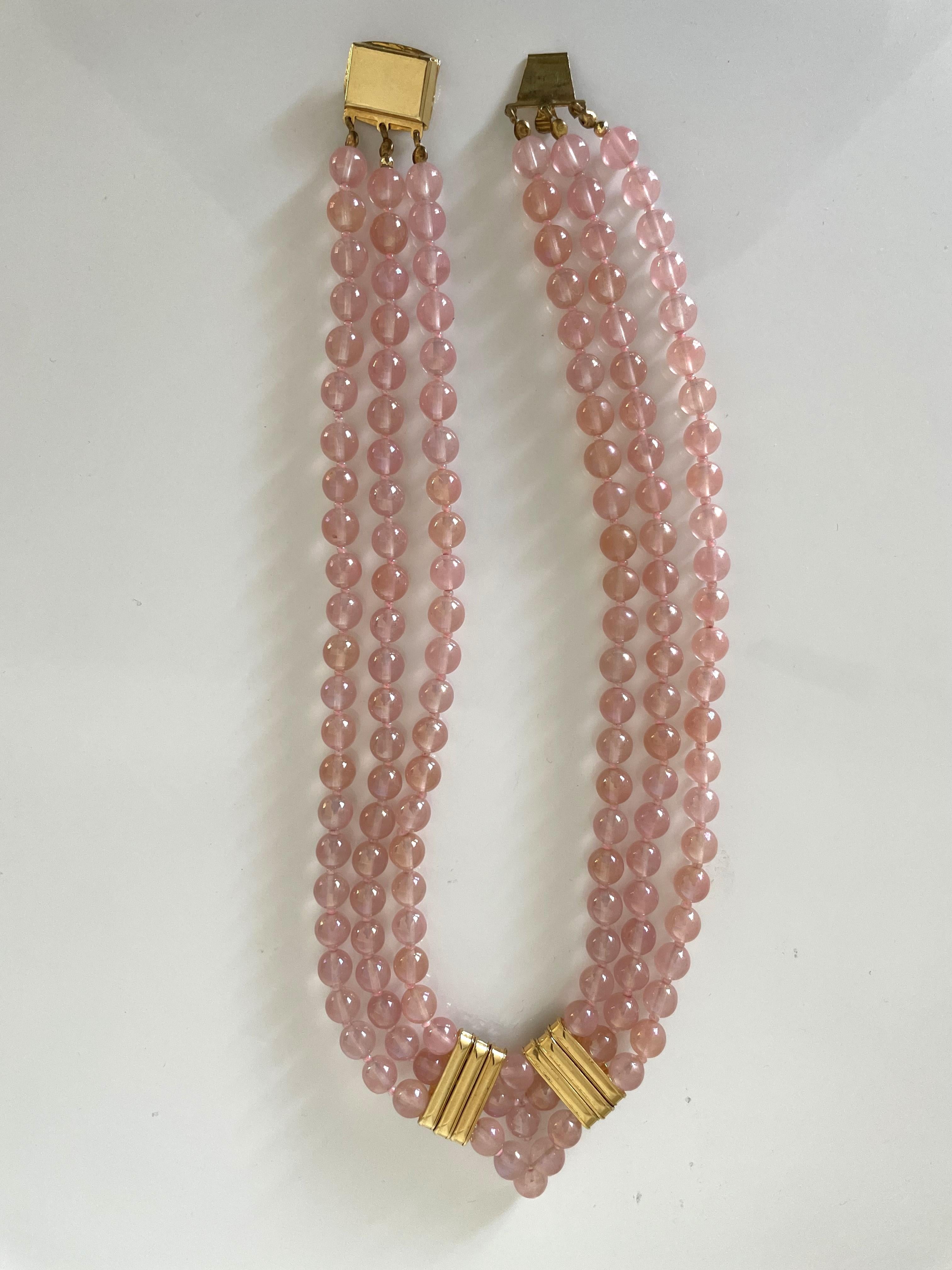 Vintage 70s Necklace Choker Pink glass Pearls Gold details and Rhinestones 1