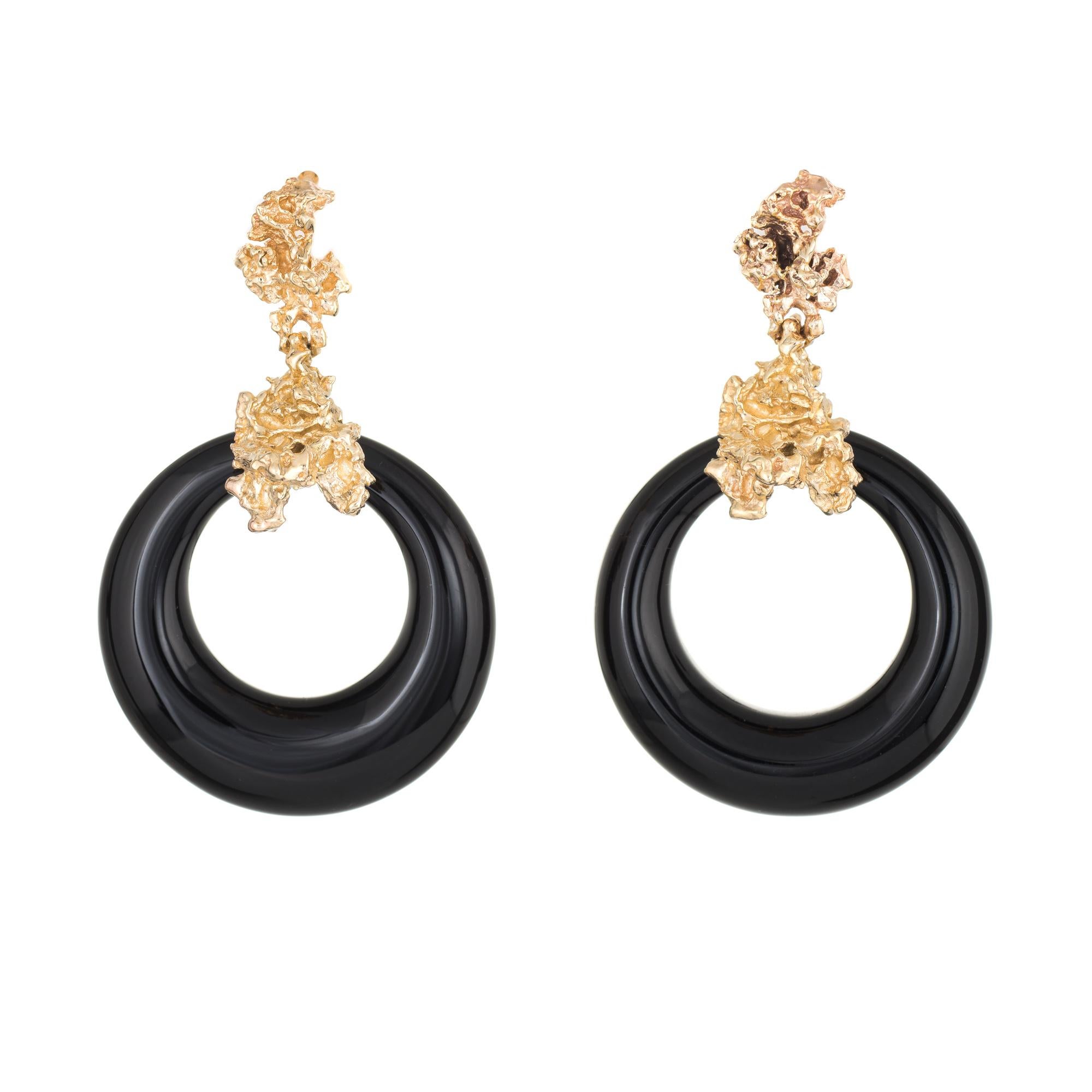 Modern Vintage 1970s Onyx Gold Nugget Earrings 14 Karat Round Hoops Freeform Jewelry