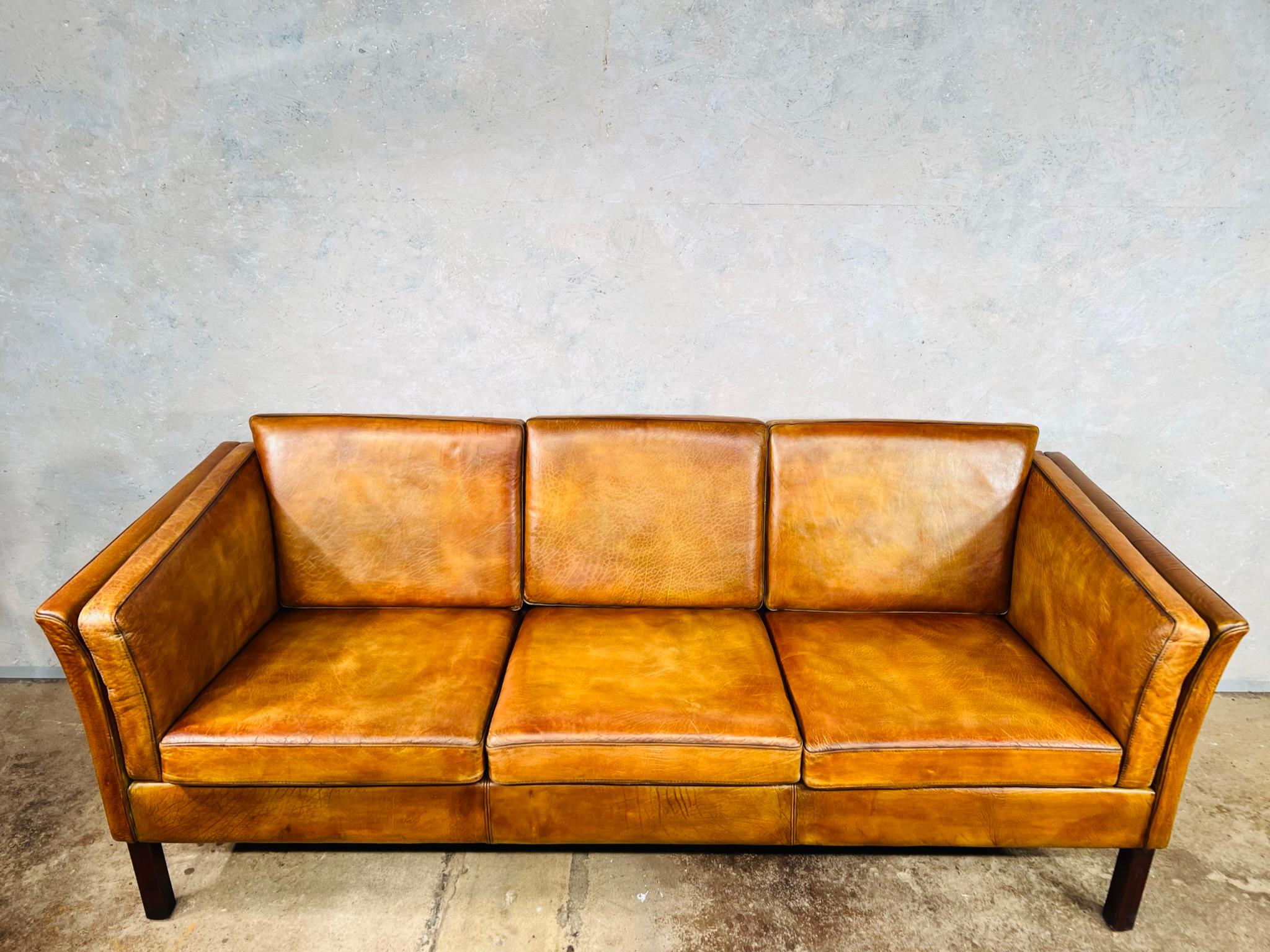 Vintage 1970s Patinated Light Tan 3 Seater Leather Sofa For Sale 4