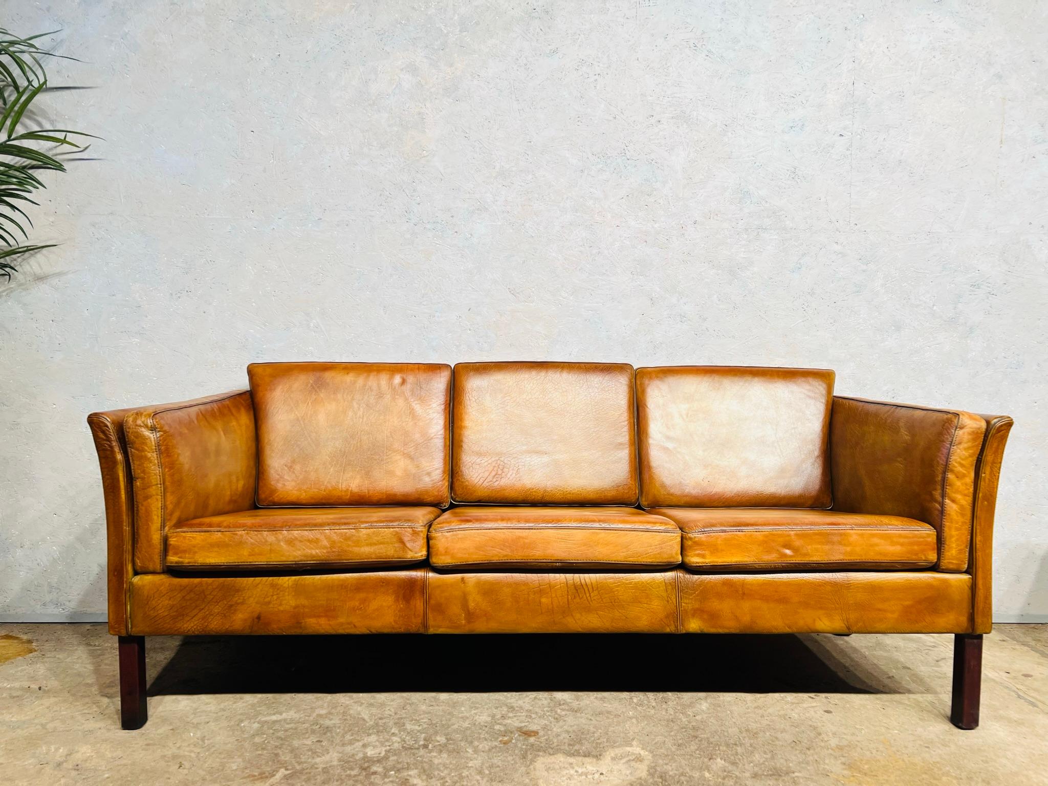 Vintage 1970s Patinated Light Tan 3 Seater Leather Sofa In Good Condition For Sale In Lewes, GB