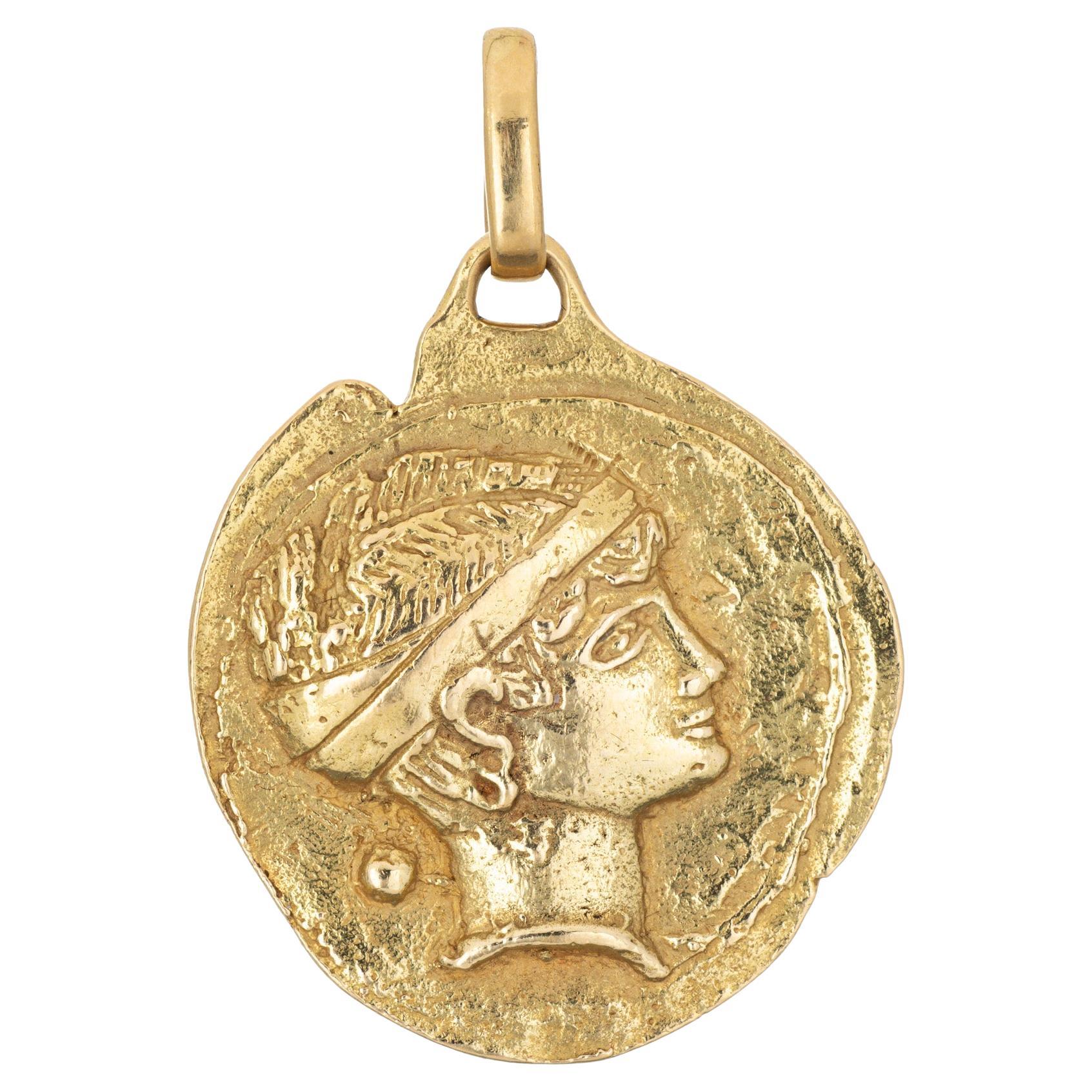 Vintage 70s Tiffany & Co Pendant Bust of Caesar 18k Yellow Gold Medallion For Sale