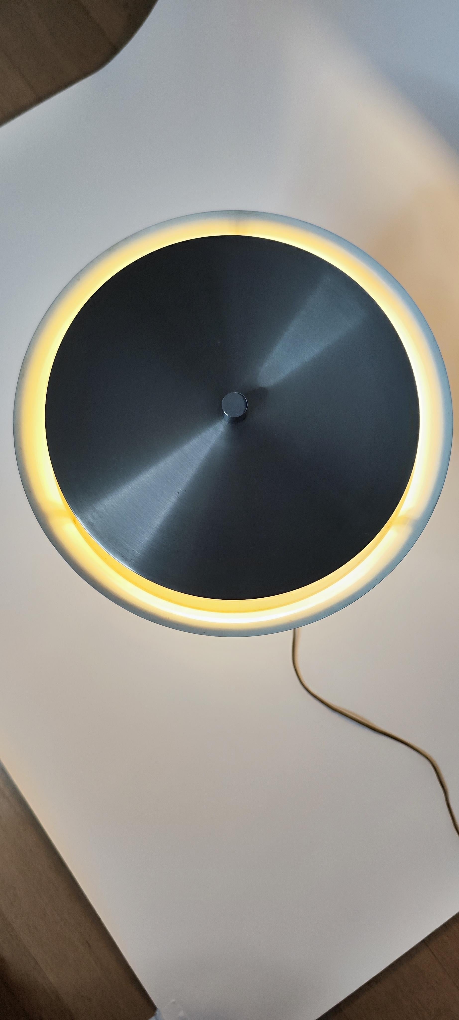 Vintage 70s two-tone aluminum table lamp - 1970 For Sale 5