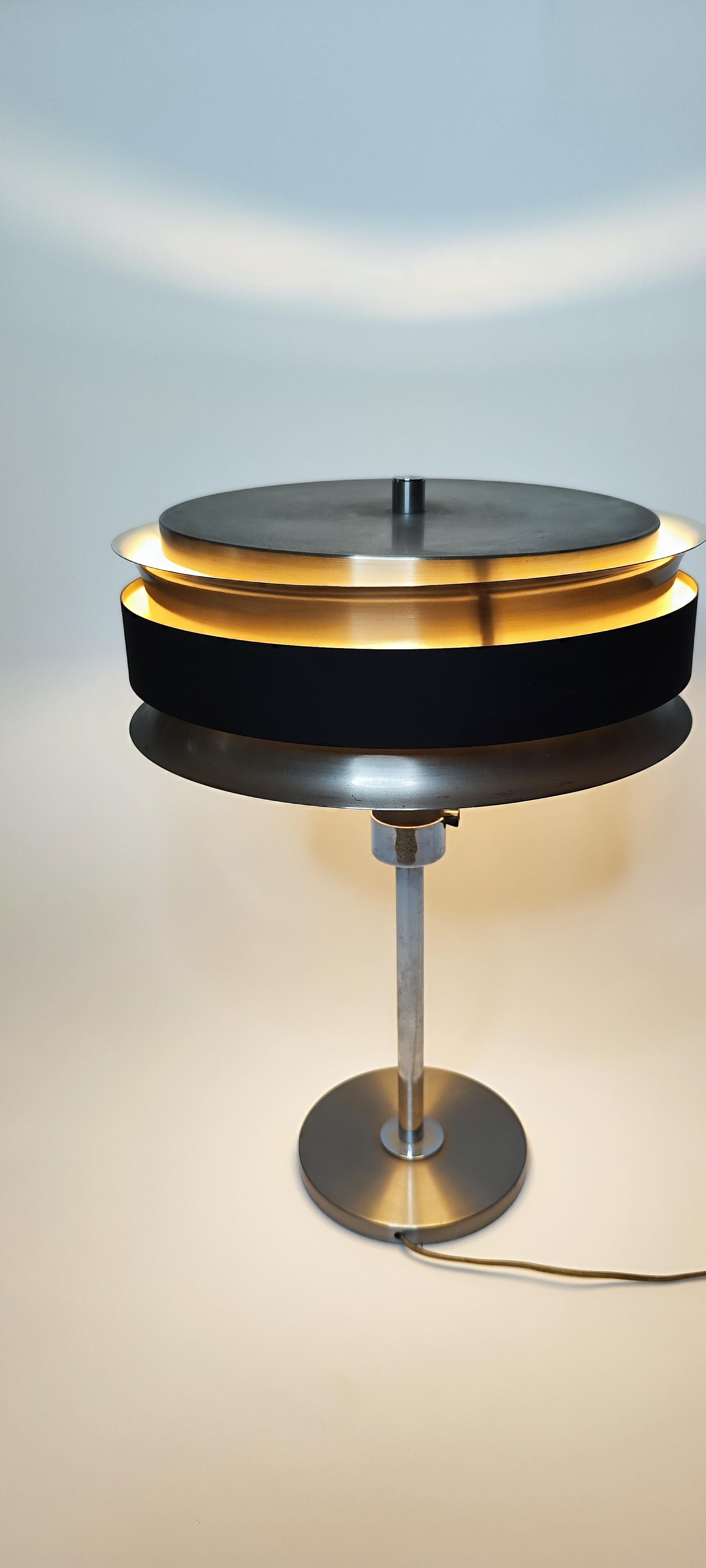 Vintage 70s two-tone aluminum table lamp - 1970 For Sale 7