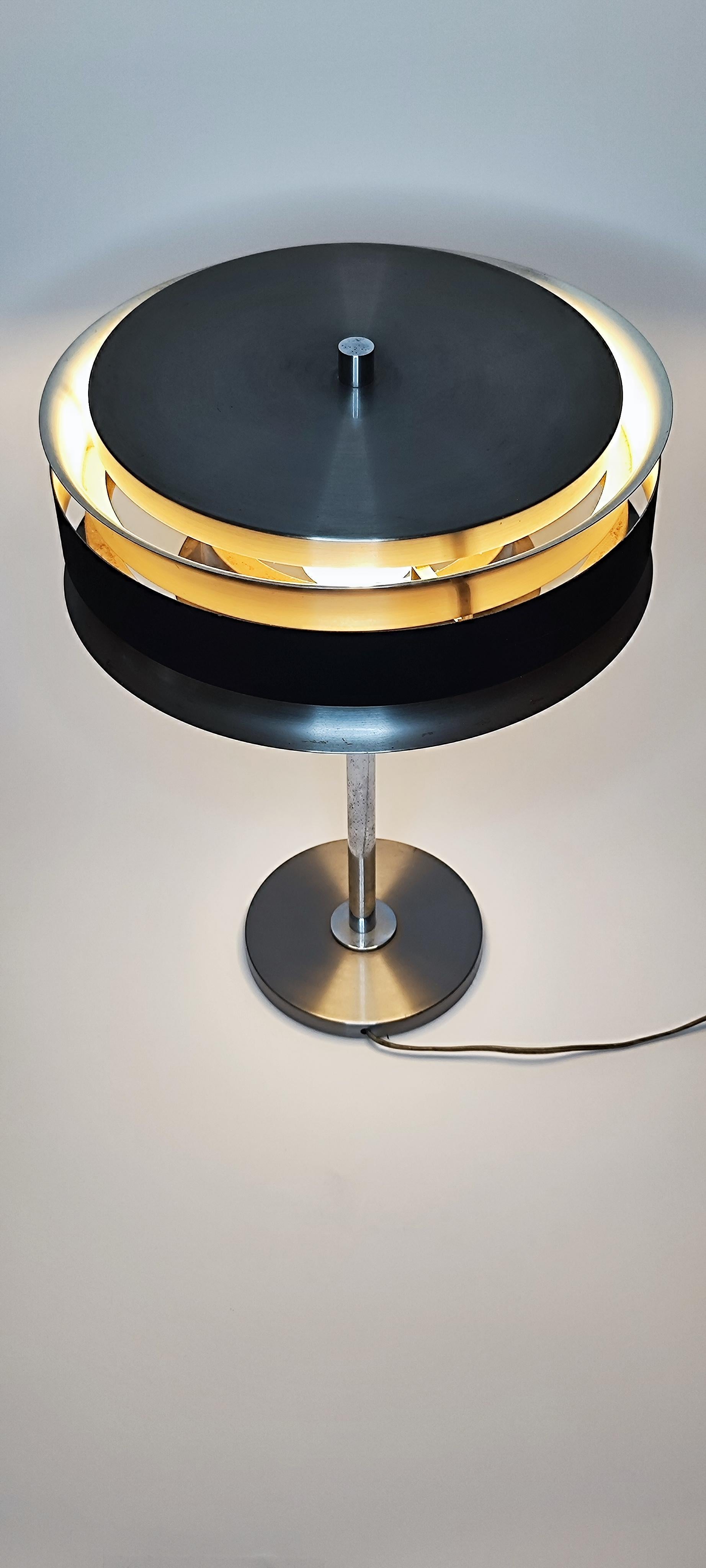 Vintage 70s two-tone aluminum table lamp - 1970 For Sale 11