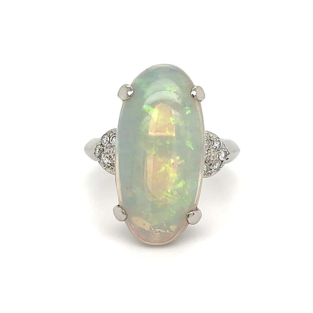Vintage 7,10 Karat Kristall Opal und Diamant Platin Solitär Cocktail Ring Damen im Angebot