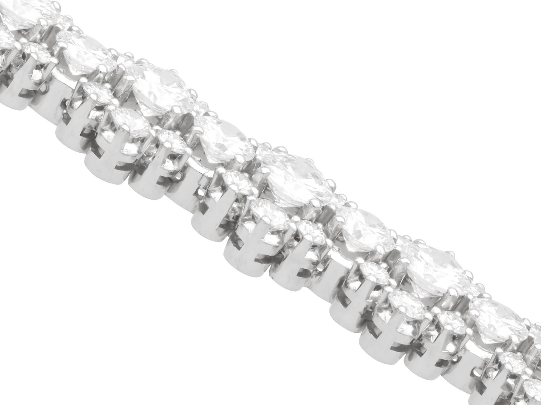 Vintage 7.15Ct Diamond and 18k White Gold Bracelet Circa 1970 For Sale 2