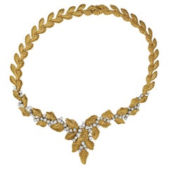 Vintage 7.3 Carat Diamond 18K Gold Textured Floral Leaf Chandelier Necklace