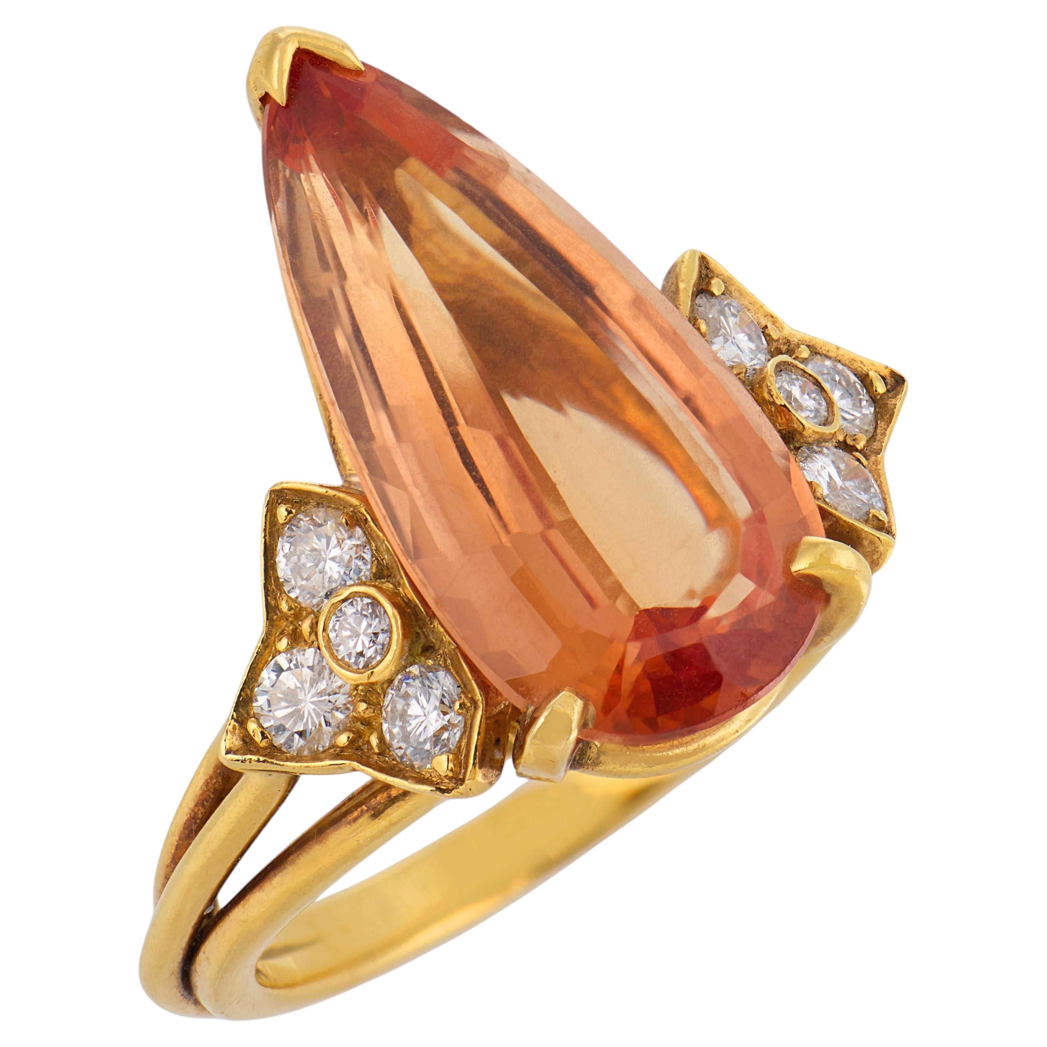 Vintage-Cocktailring aus 18-karätigem Gelbgold mit einem 7,30-Karat-Imperialtopas und Diamanten