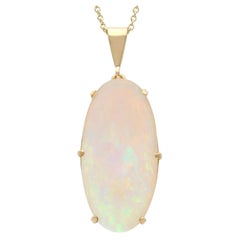 Vintage 7.34 Carat White Opal and 18k Yellow Gold Pendant Circa 1950