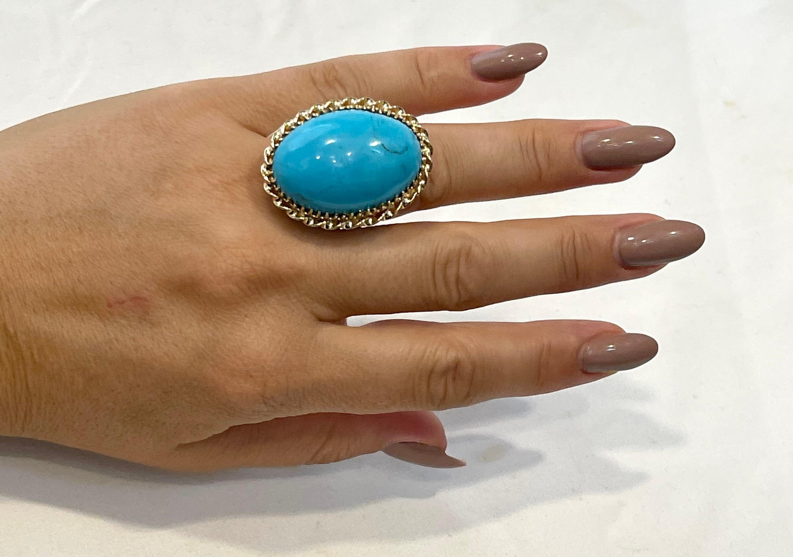 Vintage 75 Ct Natural Oval Sleeping Beauty Turquoise Ring, 18 Kt Yellow Gold For Sale 6