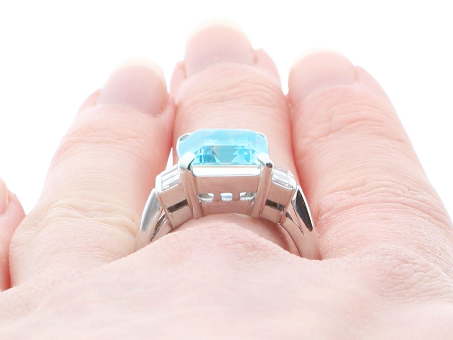 Vintage 7.53 Carat Aquamarine and Diamond Platinum Engagement Ring For Sale 3