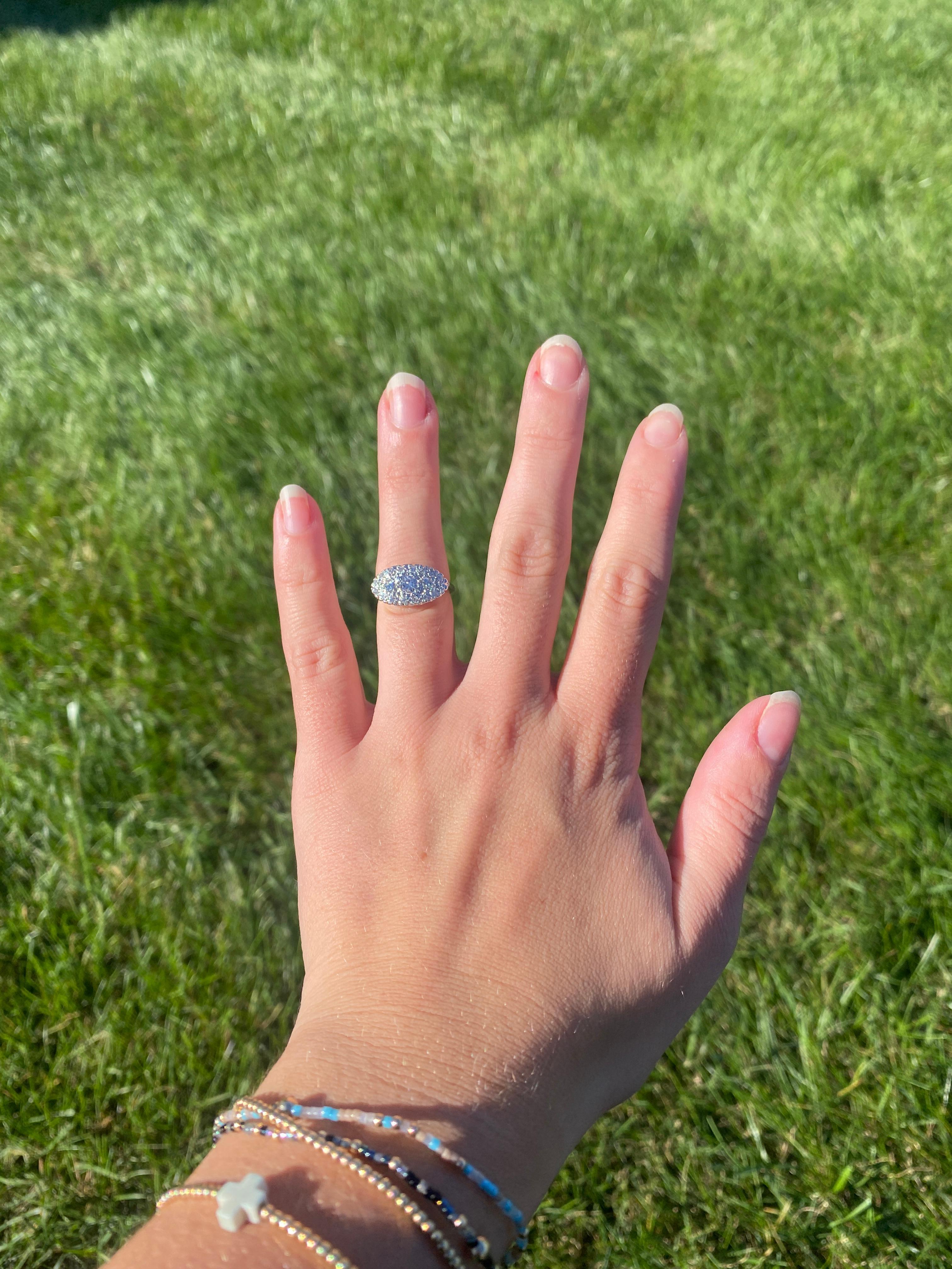 Vintage .75ctw Diamond Dinner Ring, 14k Weißgold, Ringgröße 5,25 im Angebot 1