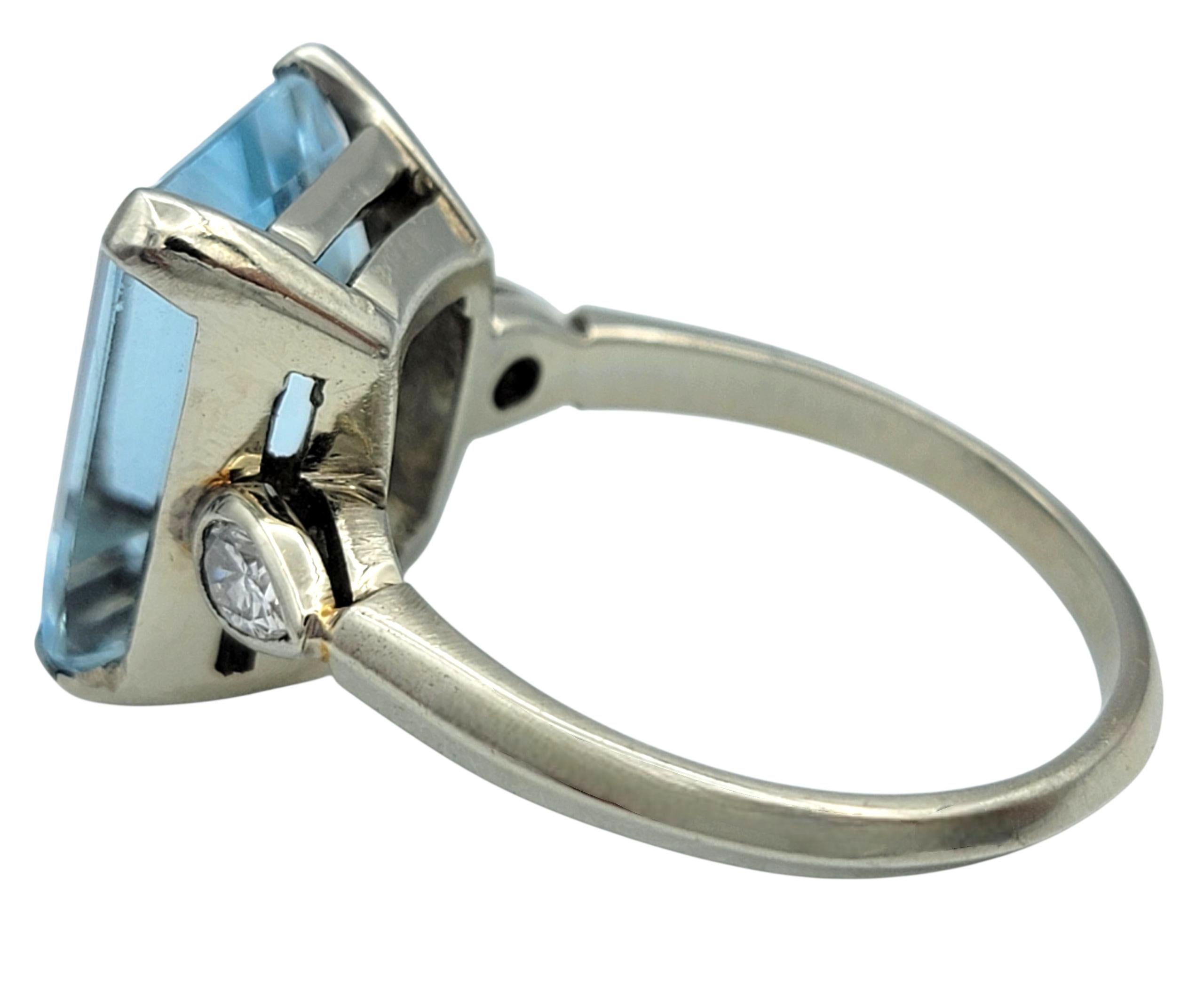 Vintage By 7,64 Karat Smaragdschliff Aquamarin Ring mit Diamanten 14 Karat Weißgold im Angebot 3