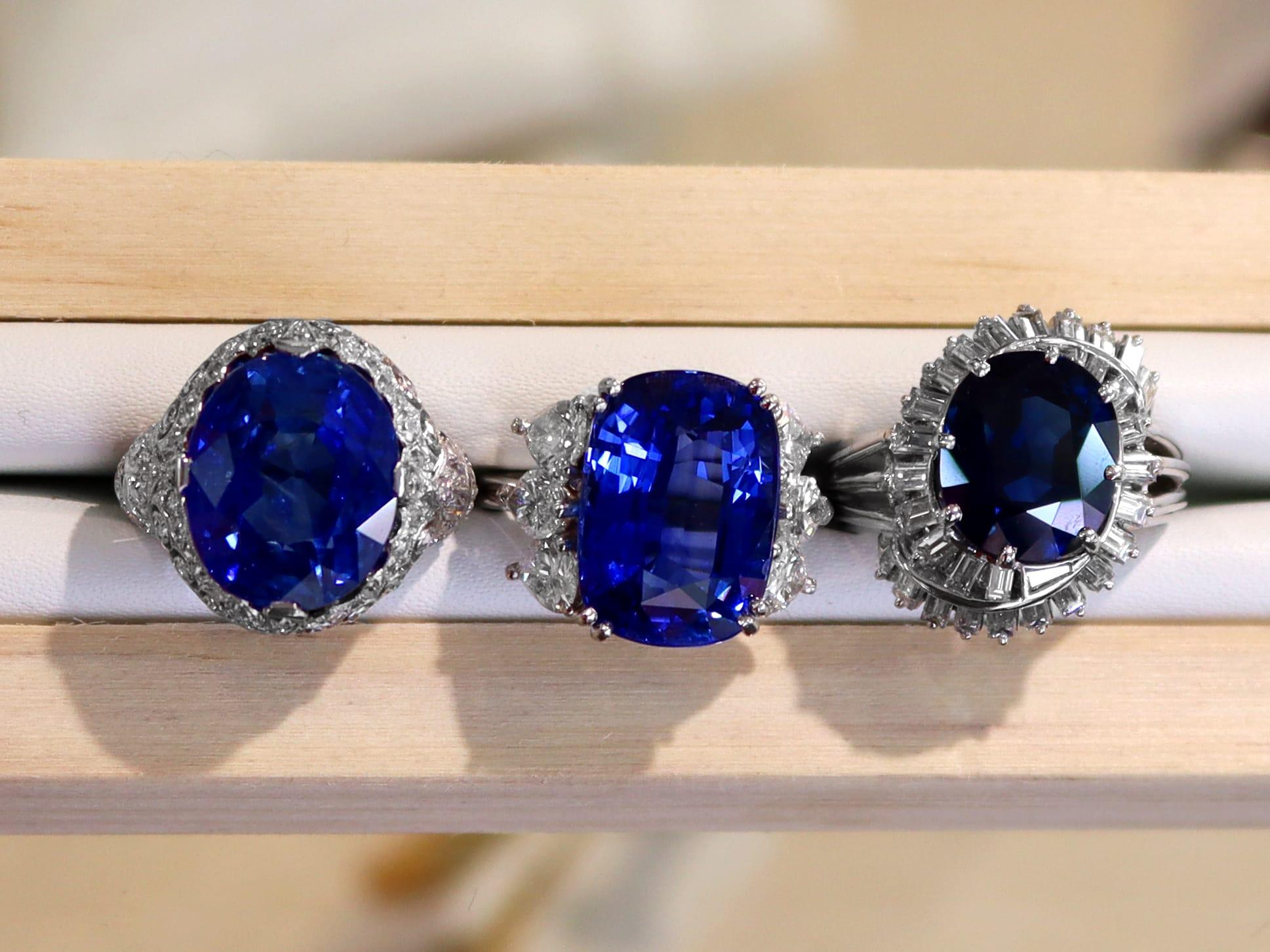 Cushion Cut Vintage 7.93 Carat Sapphire and 1.95 Carat Diamond Platinum Dress Ring For Sale