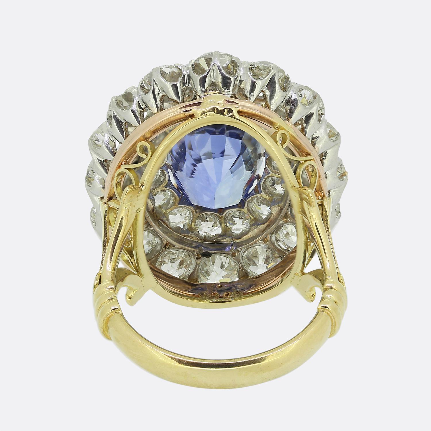 Vintage 7.96 Carat Ceylon Sapphire and Diamond Cluster Dress Ring In Good Condition For Sale In London, GB