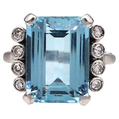 Vintage 7ct aquamarine and diamond dress ring in 18kt white gold