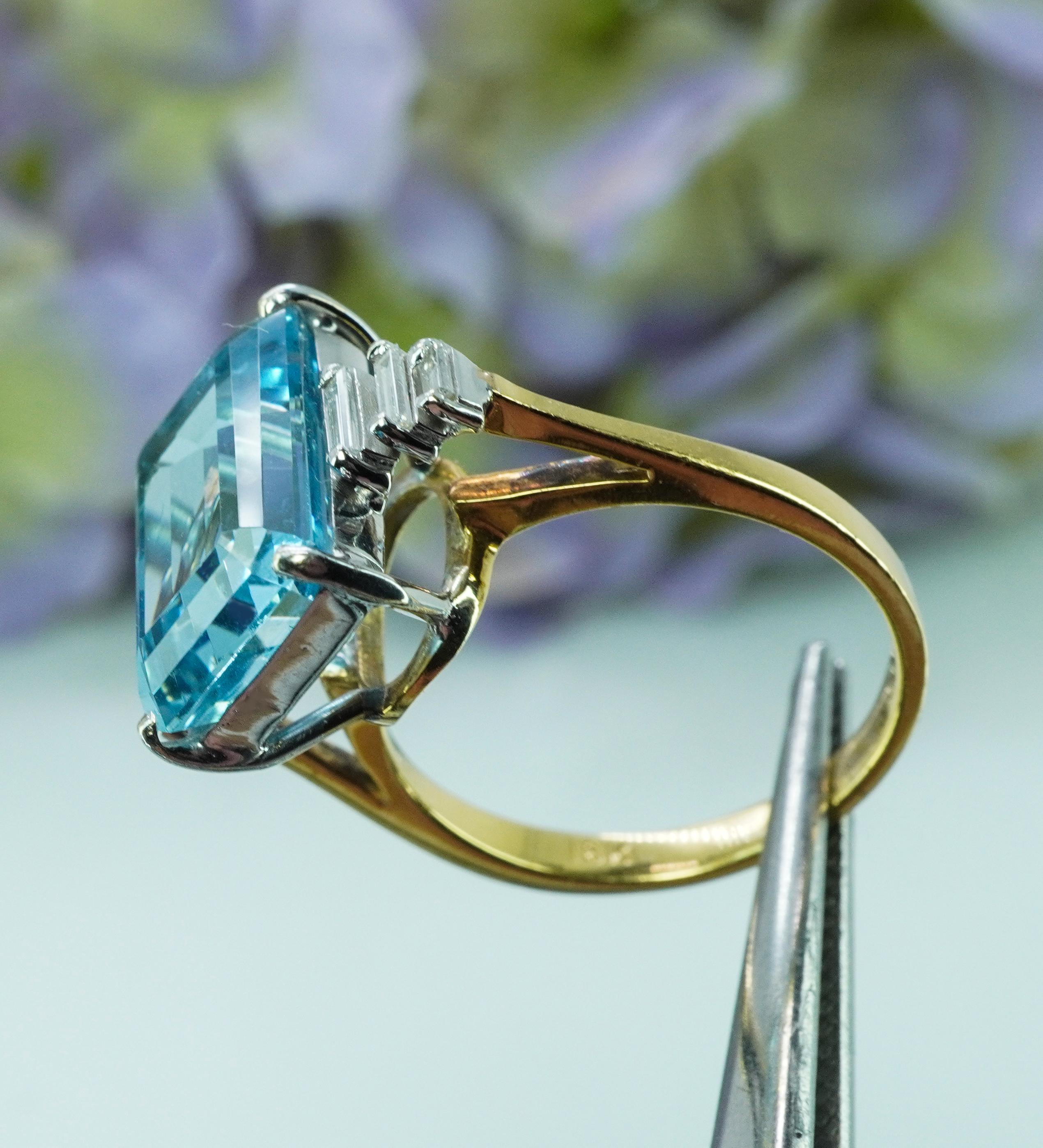 Vintage 7ct Aquamarin Baguette Diamant Cocktail Ring 18K Gold Designer Estate im Angebot 3