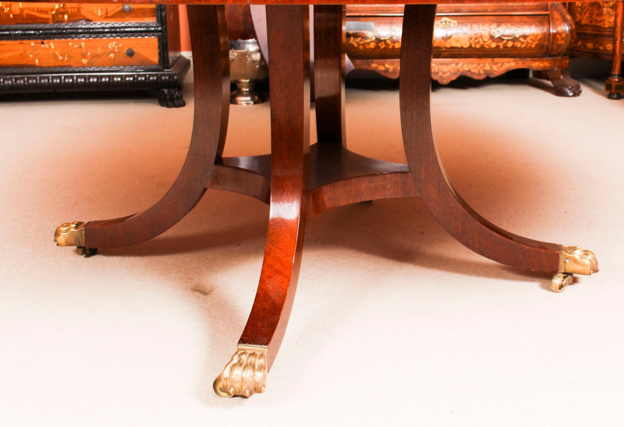 Vintage Jupe Mahogany Dining Table by William Tillman 20th Century 4