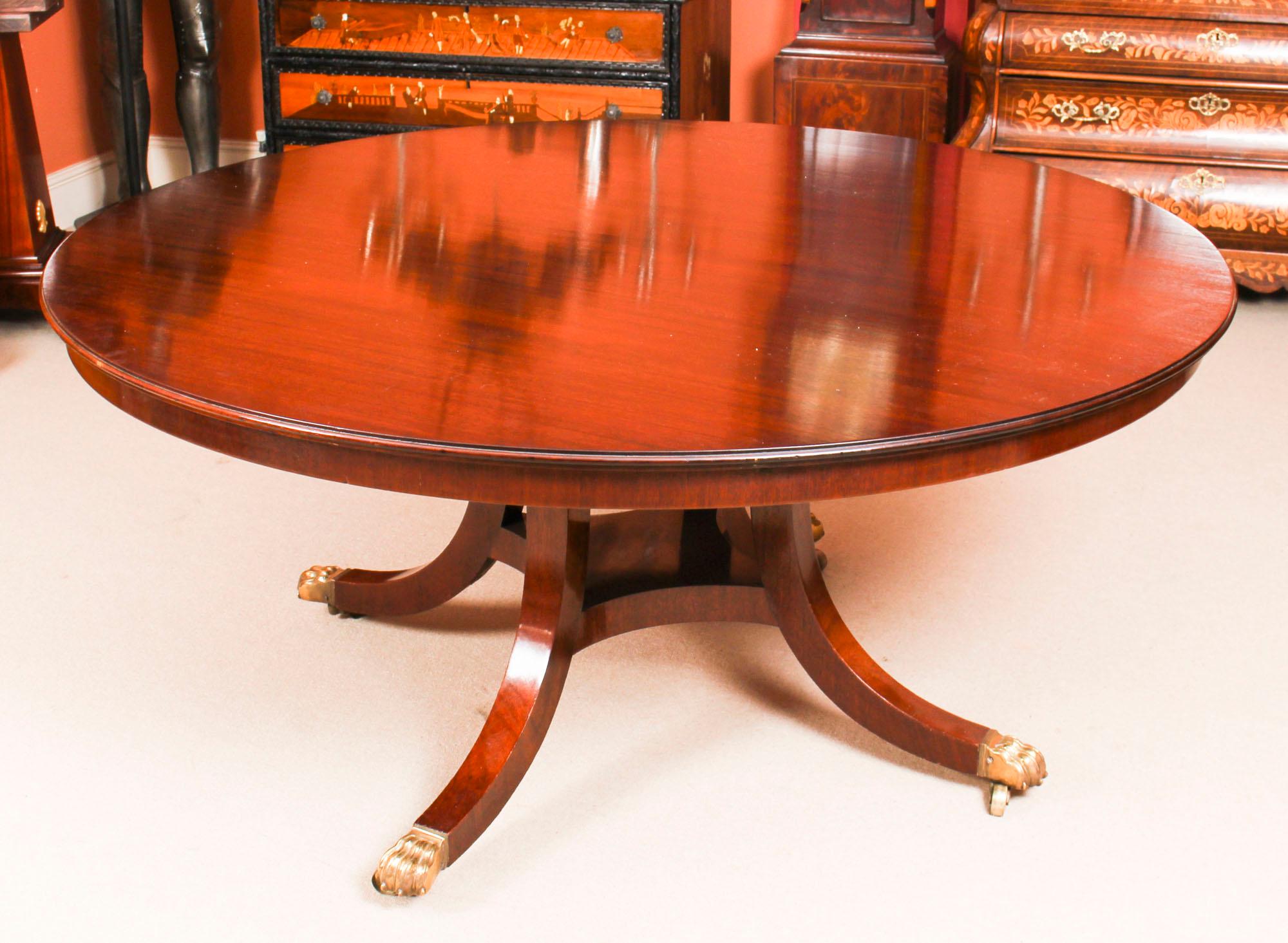 Vintage Jupe Mahogany Dining Table by William Tillman 20th Century 8