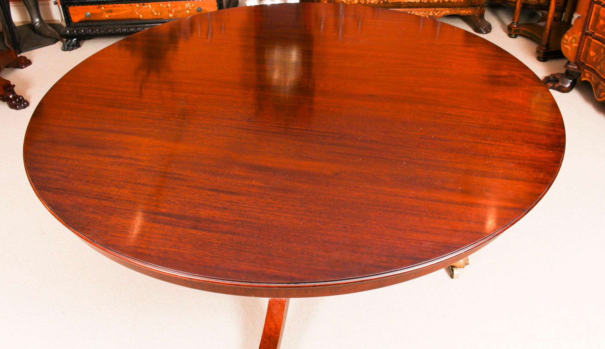 Vintage Jupe Mahogany Dining Table by William Tillman 20th Century 9