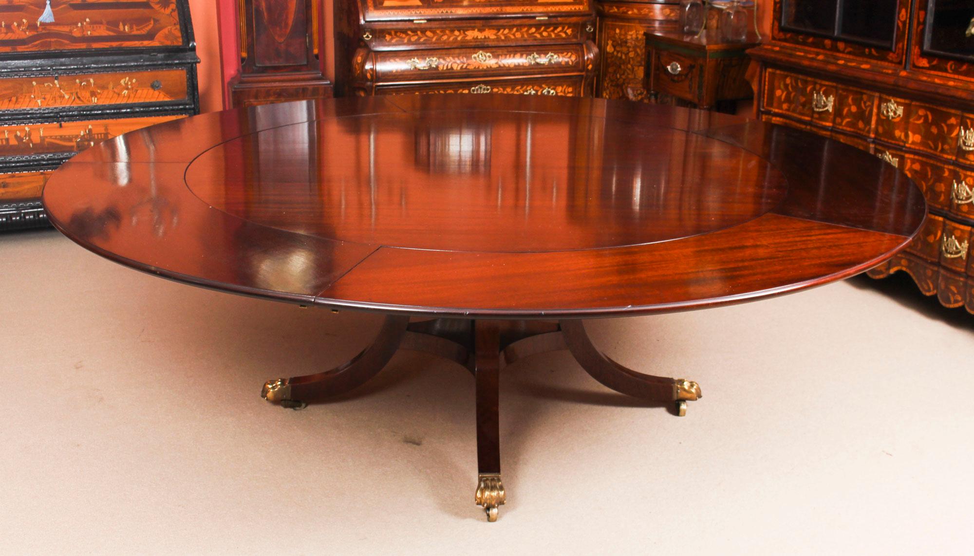 jupe dining table for sale