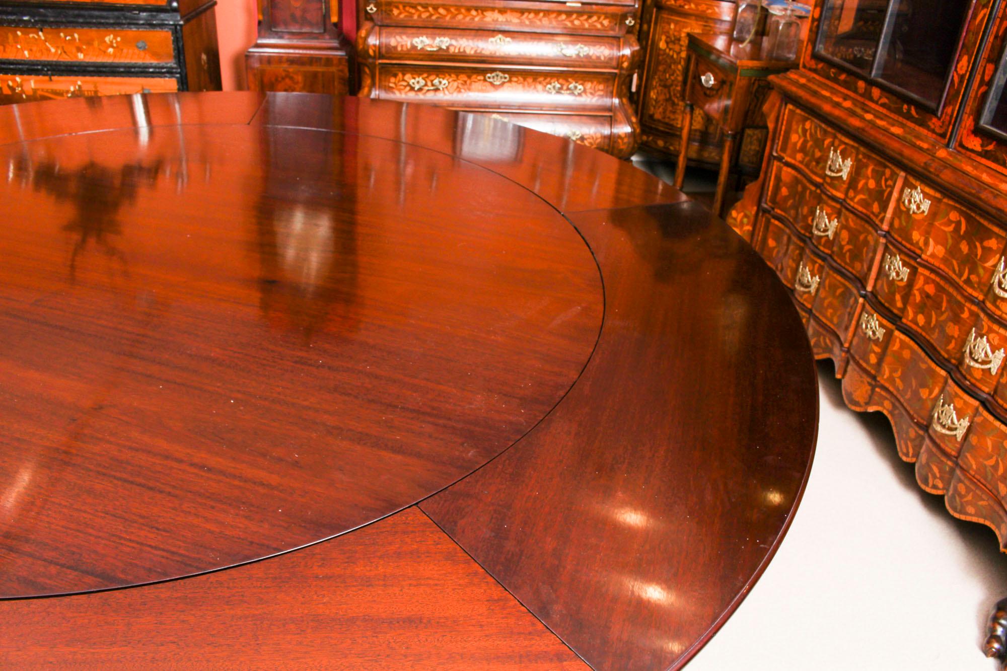 Vintage Jupe Mahogany Dining Table by William Tillman 20th Century 1