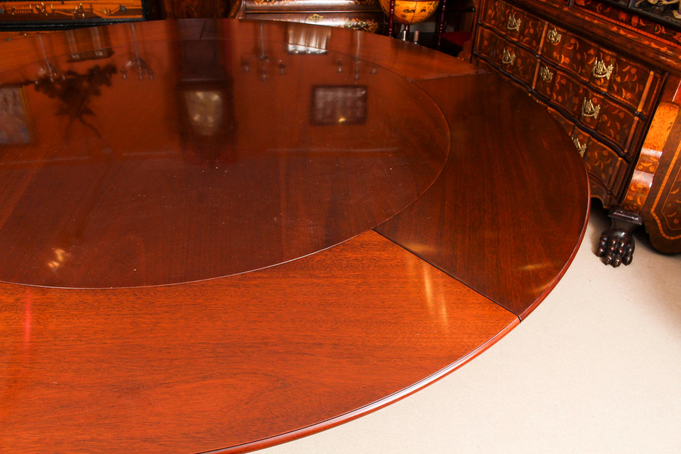 Late 20th Century Vintage Jupe Mahogany Dining Table by William Tillman 20th Century