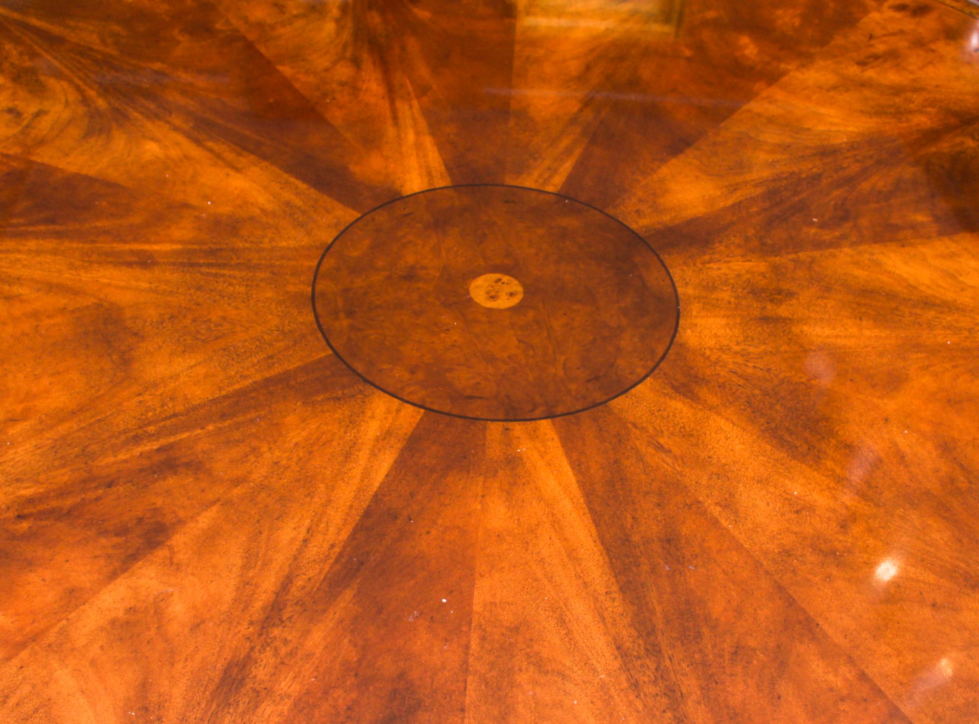 Vintage Diameter Flame Mahogany Jupe Dining Table 20thC 7
