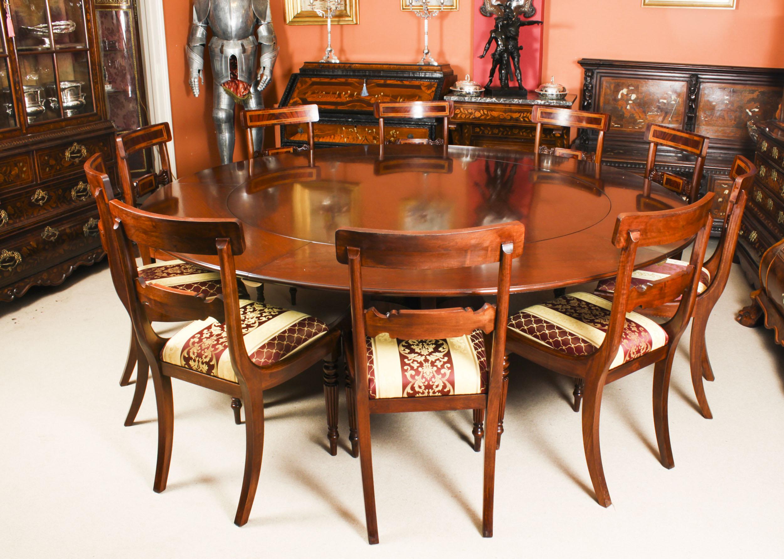 Mahogany Vintage Jupe Dining Table by William Tillman & 10 Chairs, 20th C