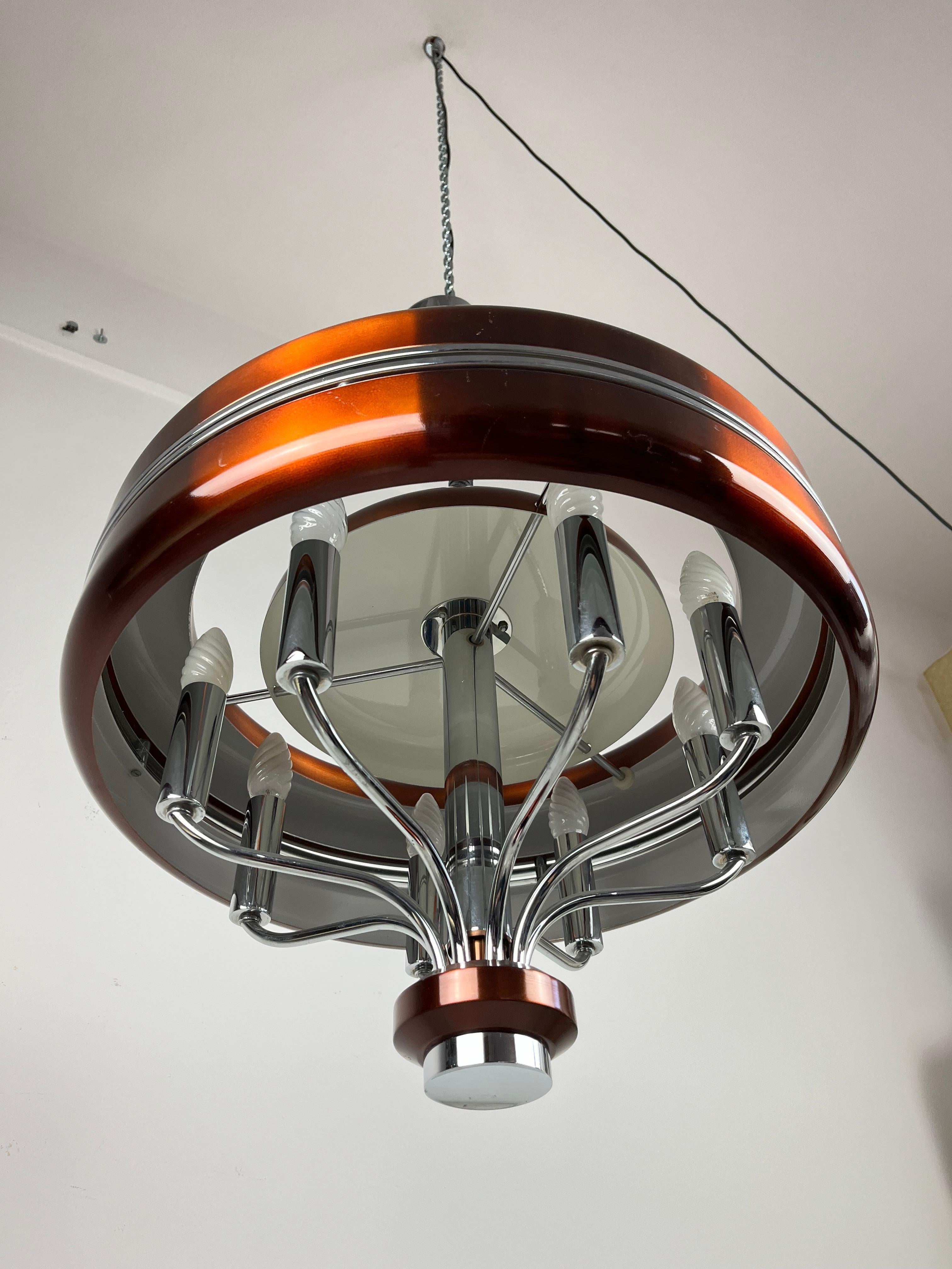 Lampadario vintage a 8 luci, design italiano, anni '70. in vendita 2