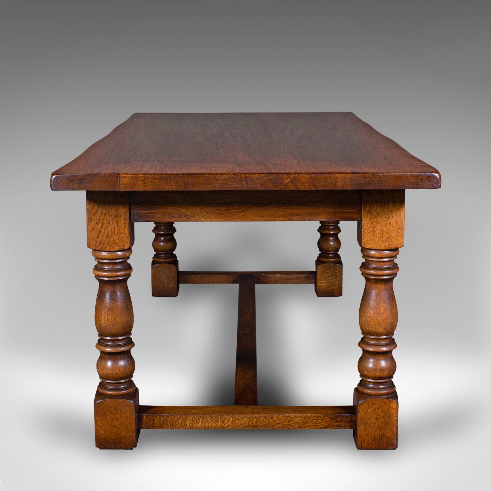 Vintage 8 Seat Country House Table, English, Oak, Refectory, Kitchen, Farmhouse In Good Condition For Sale In Hele, Devon, GB
