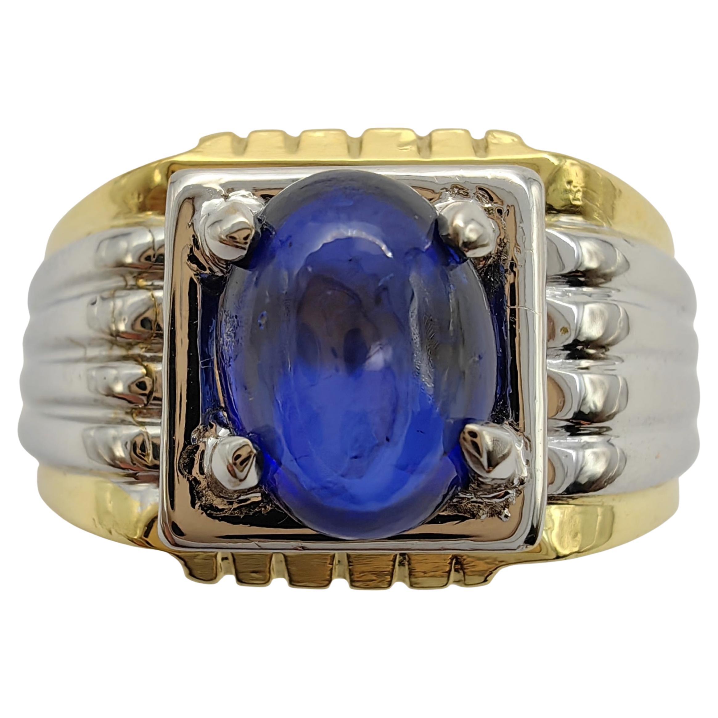Vintage 80's 1.66 Carat Cabochon Blue Sapphire Two-Tone Men's Ring in 18K Gold For Sale