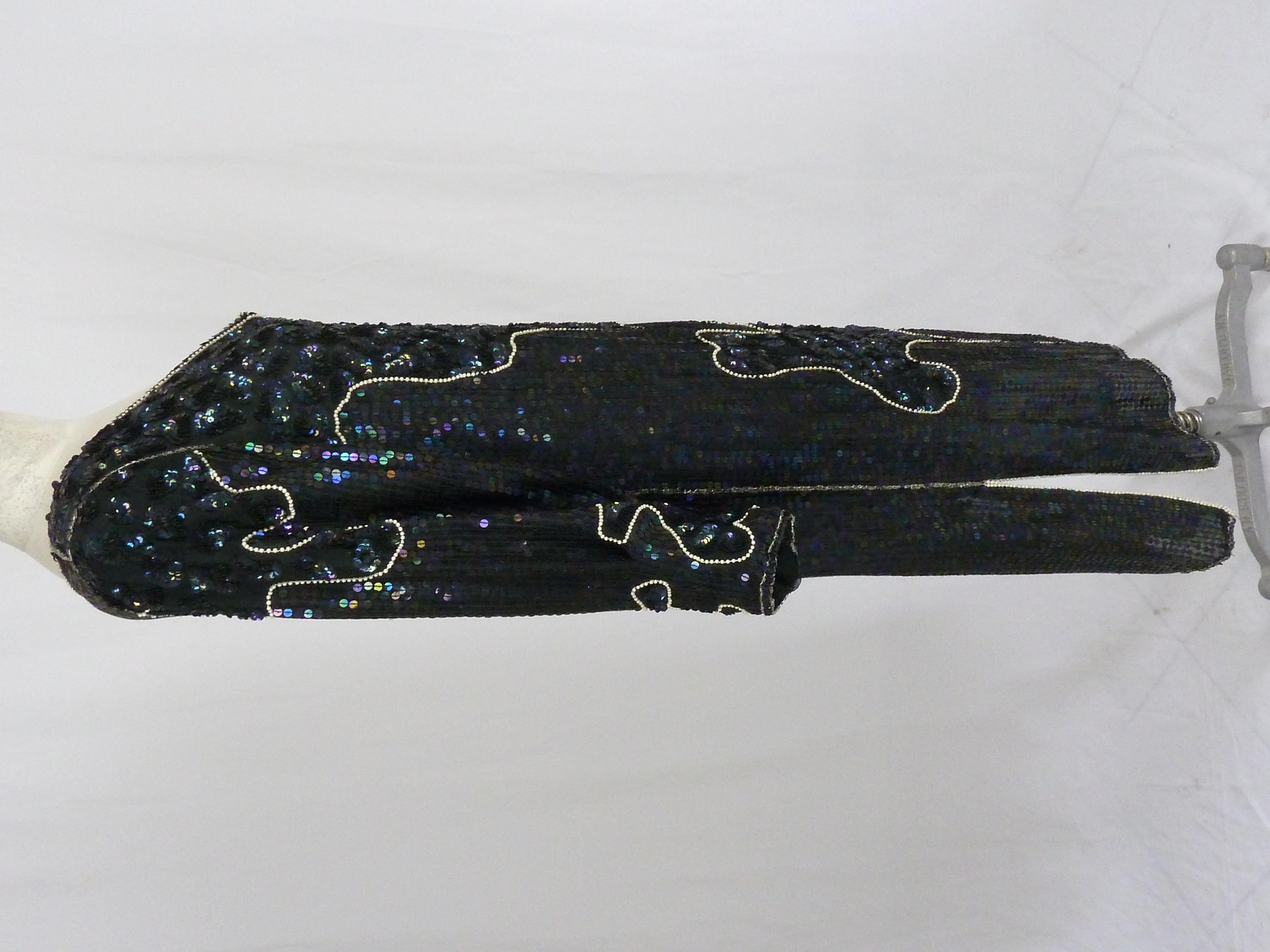 Vintage 80s Artisanal Abend Partykleid Schwarz Pailletten Perlen Langes Kleid (Black) im Angebot