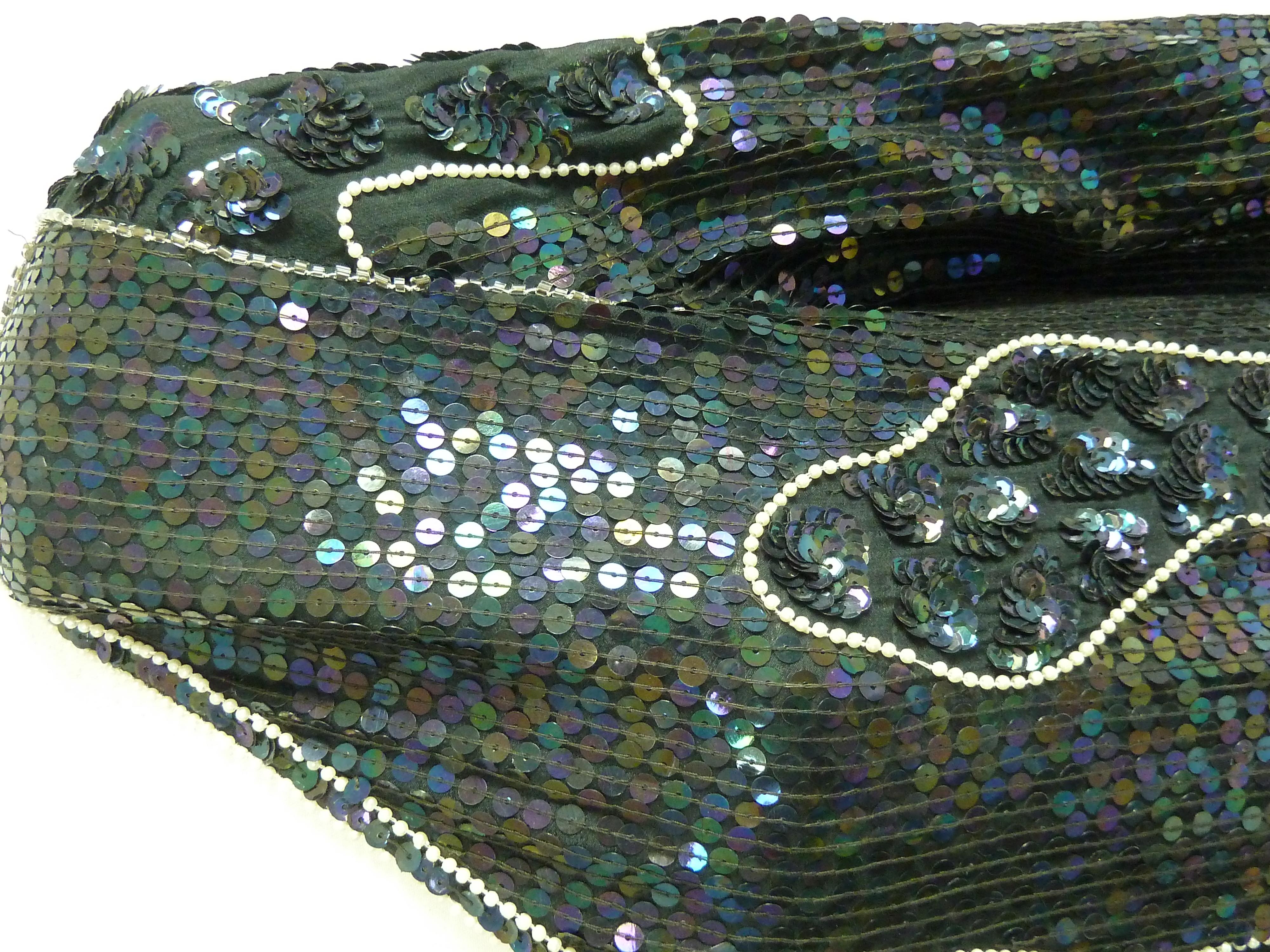 Vintage 80s Artisanal Abend Partykleid Schwarz Pailletten Perlen Langes Kleid im Angebot 1