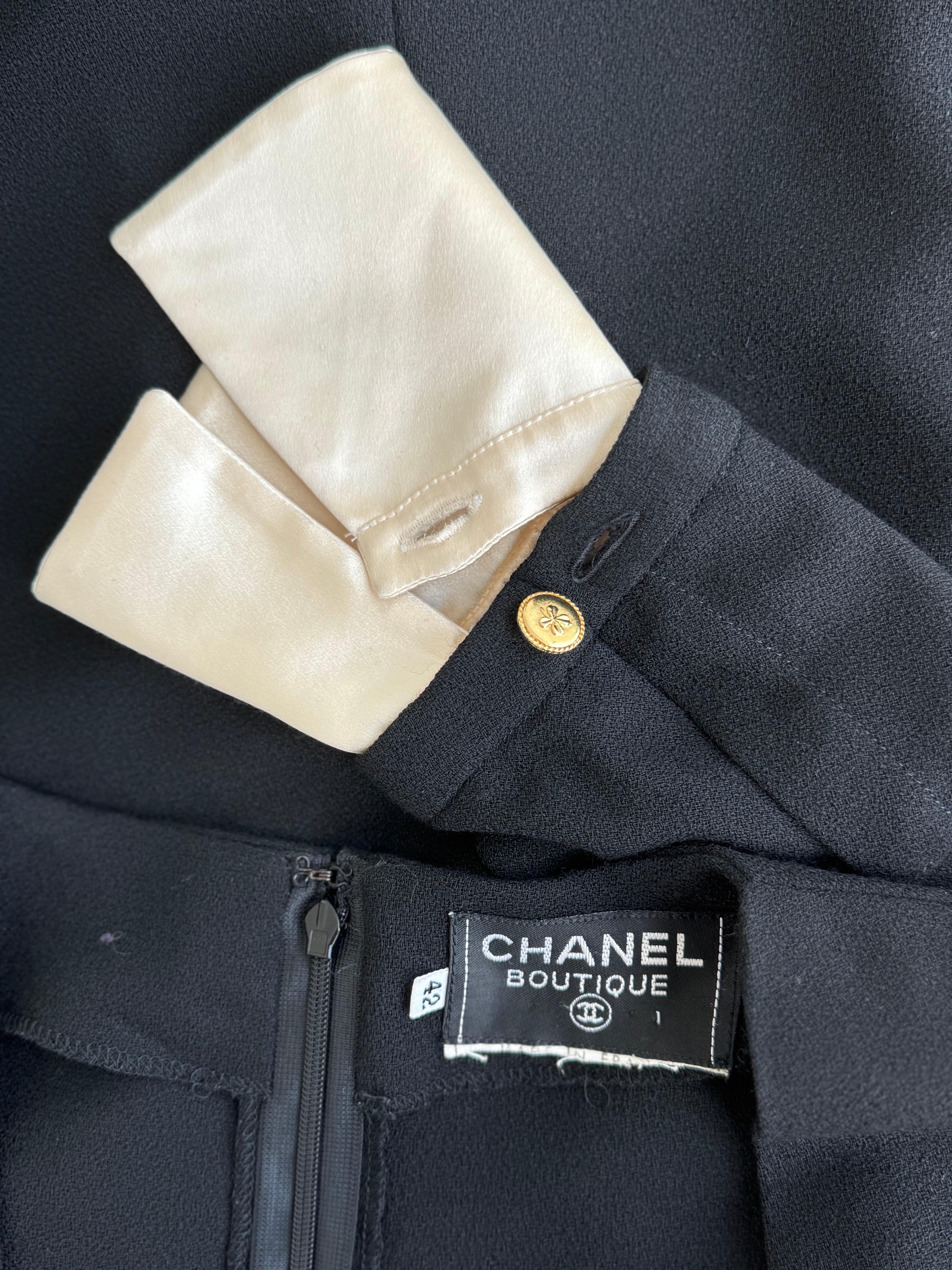Vintage 80s Chanel Black Pleated Crepe Dress Deep V-Neck Detachable Satin Cuffs For Sale 13