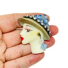 Vintage 80's flapper art deco style ladies face designer pin brooch