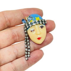 Vintage 80's flapper art deco style ladies face designer pin brooch