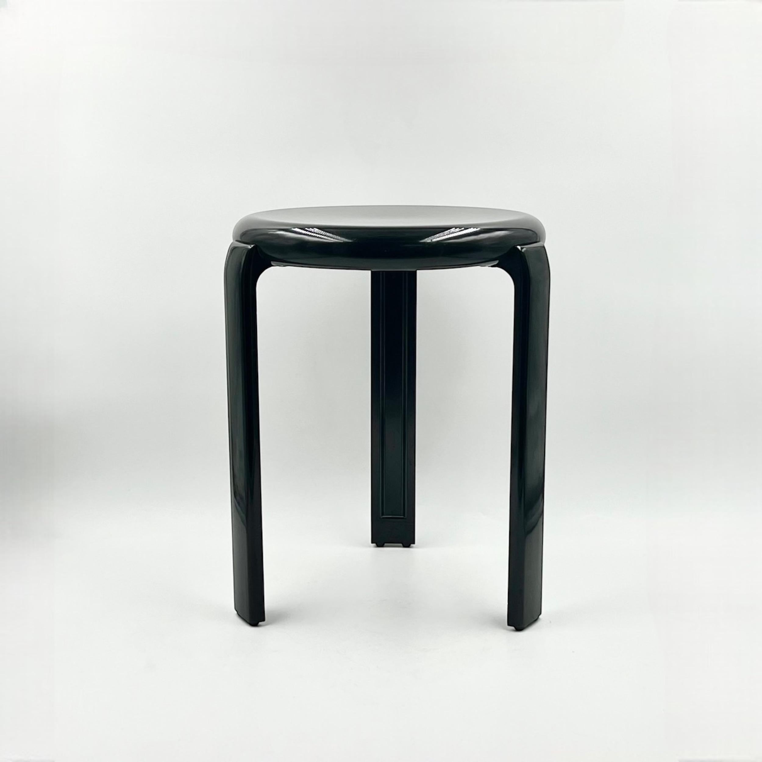 Plastic Vintage 80s Minimalist Stool 'Trix' by Metalplastica Lucchese in Black Melamine