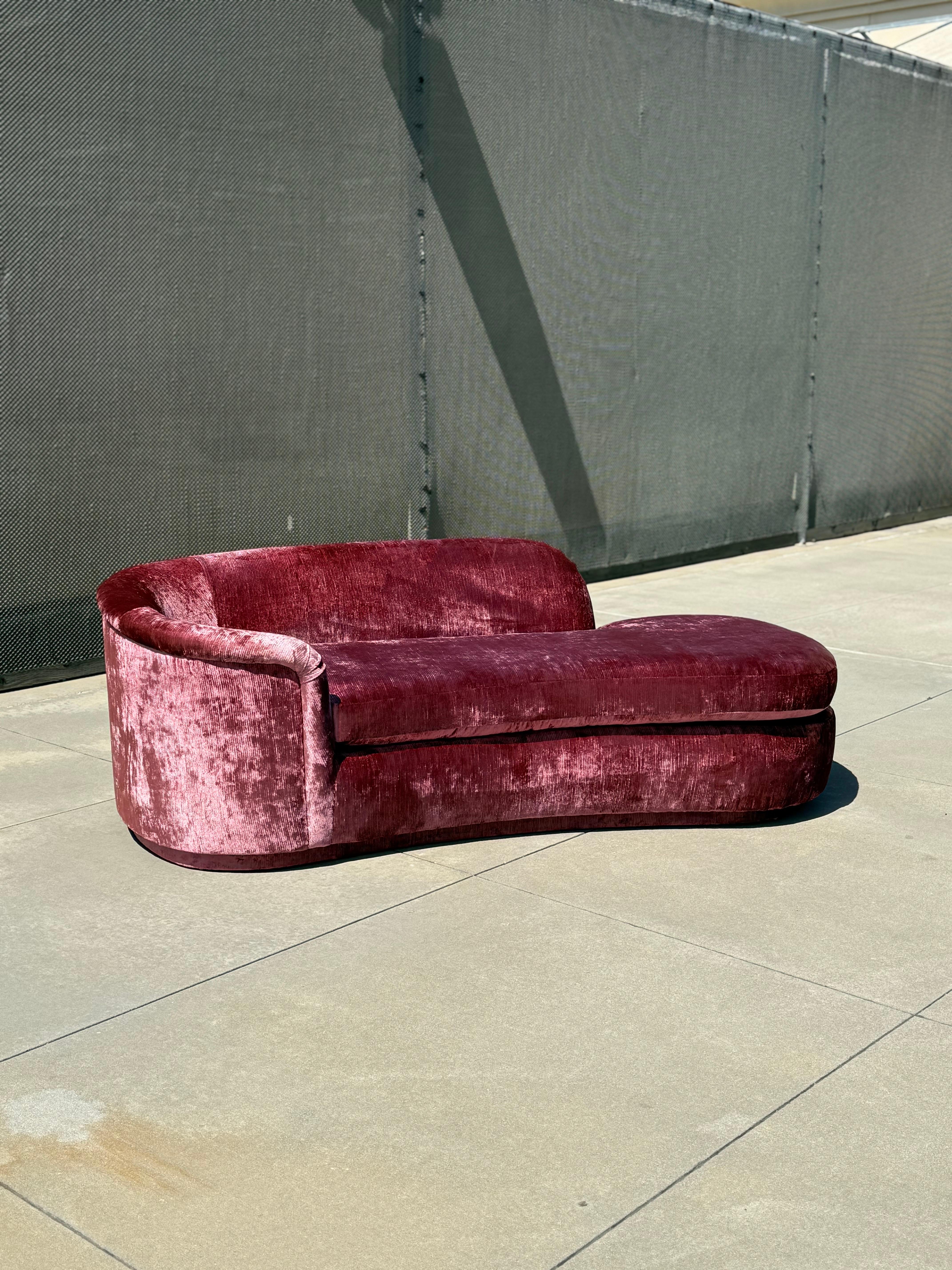 Chaise Longue / Cama de Día Vintage Años 80 Rosa finales del siglo XX en venta