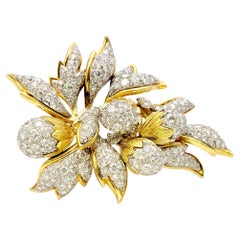 Vintage 8.40 Carat Total Diamond En Tremblant Botanical Brooch in 18 Karat Gold
