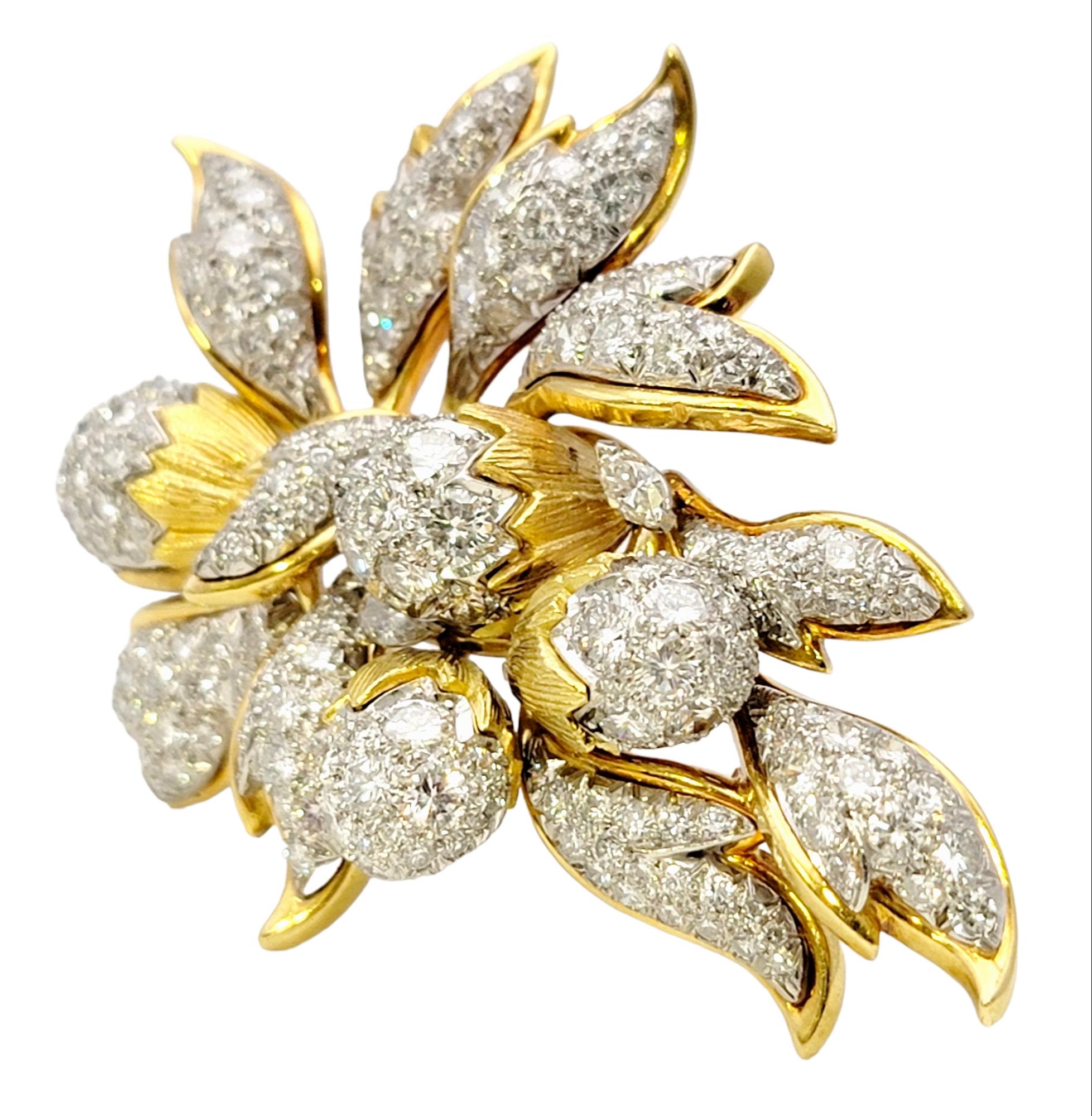Vintage 8.40 Carat Total Diamond En Tremblant Botanical Brooch in 18 Karat Gold  In Good Condition In Scottsdale, AZ