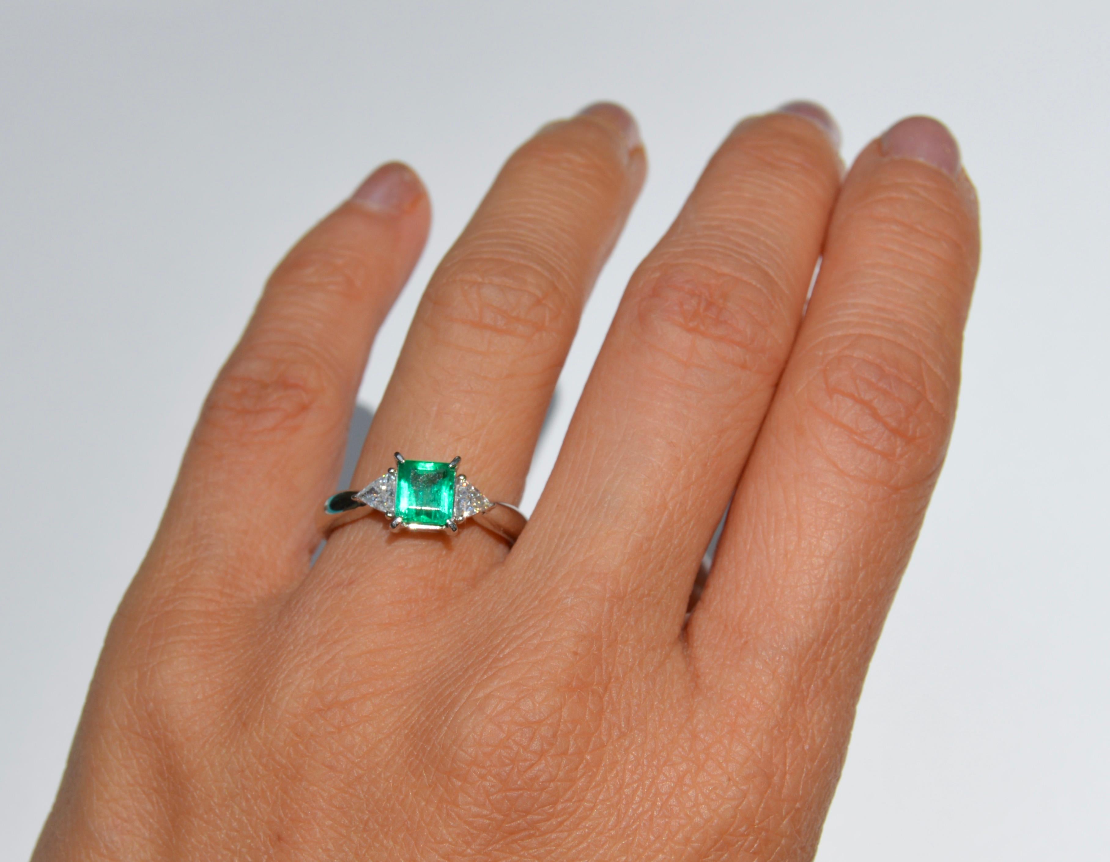 Vintage .88 Carat Emerald Trillion Cut Diamond Platinum Engagement Ring 1