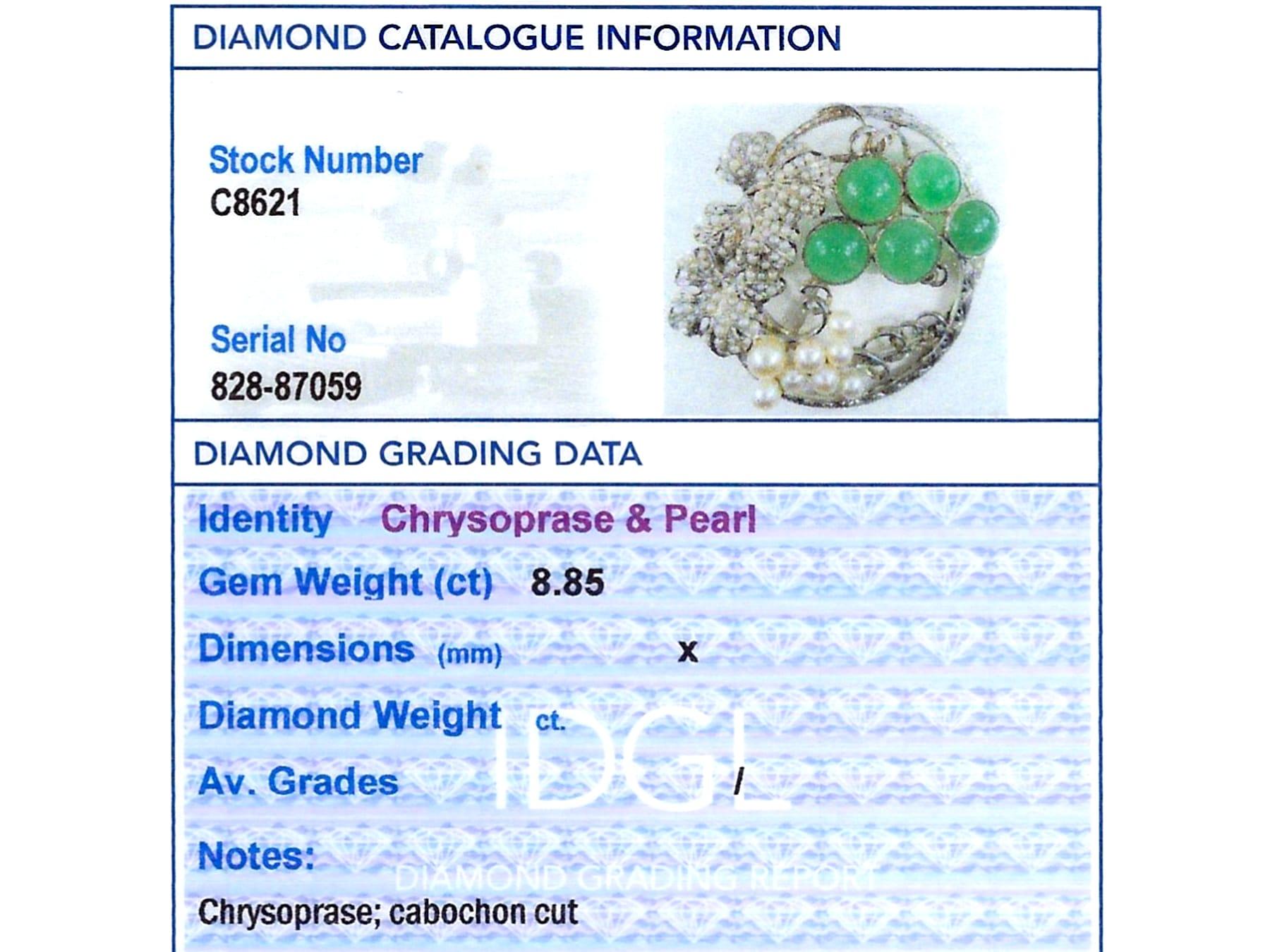 Vintage 8.85Ct Chrysoprase and Seed Pearl, 18k White Gold Brooch/Pendant For Sale 4