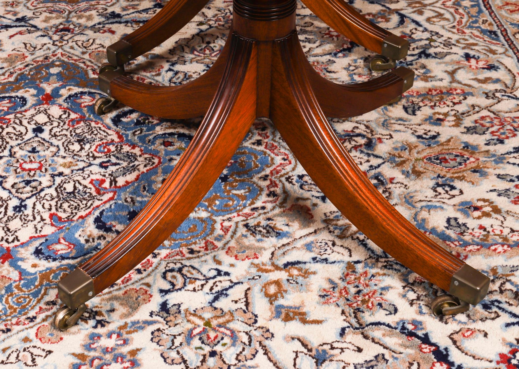 Vintage 8ft Crossbanded Twin Pillar Dining Table William Tillman 20th Century en vente 8