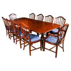Vieille table à manger 8ft par William Tillman et 10 chaises Hepplewhite 20ème siècle