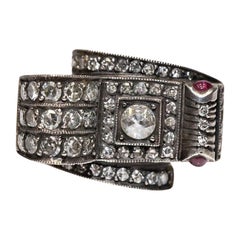 Vintage A. Silver in oro 8k con diamanti naturali e rubini decorati  Anello del serbatoio