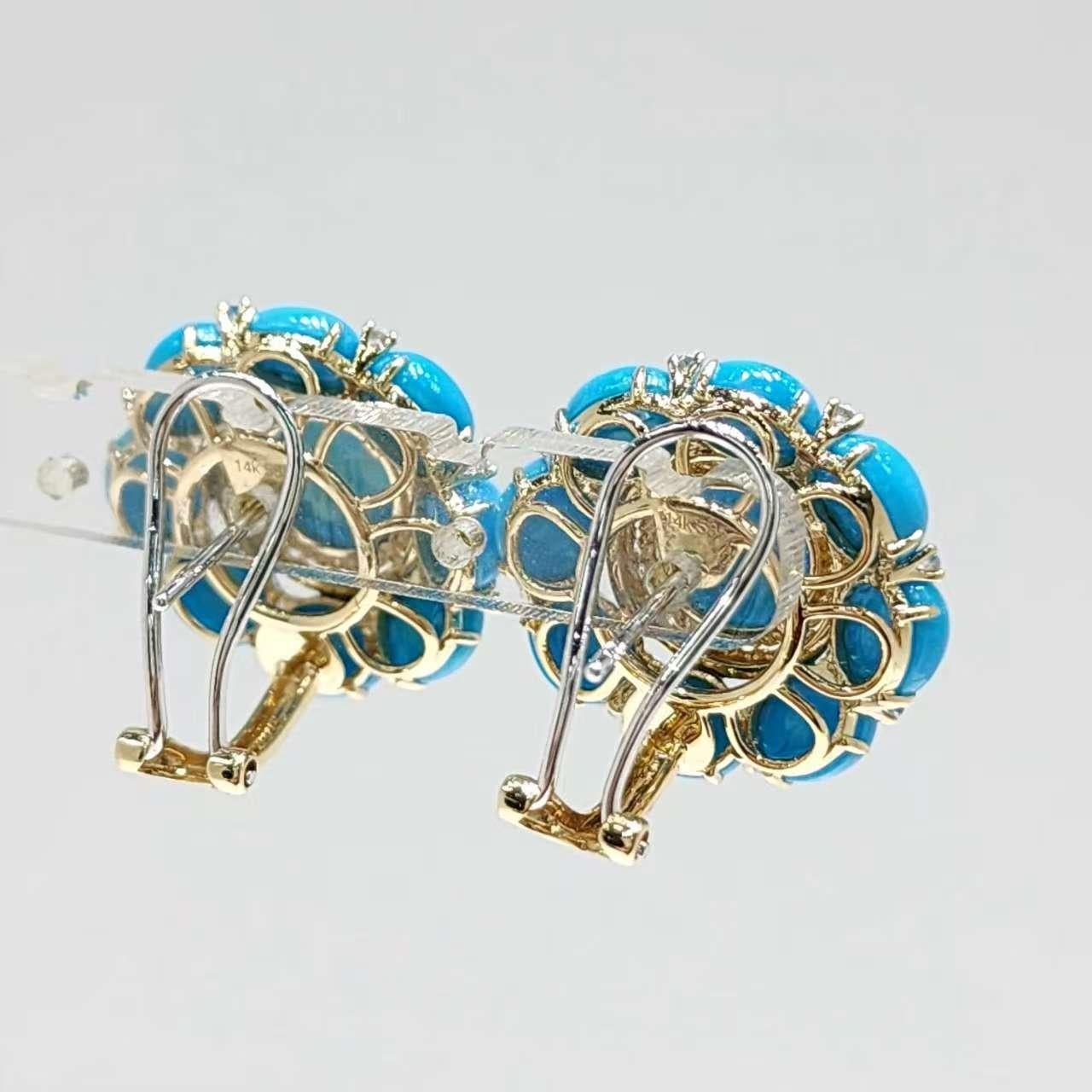 Vintage 8MM Türkis Diamant Ohrringe in 14 Karat Gelbgold (Zeitgenössisch) im Angebot