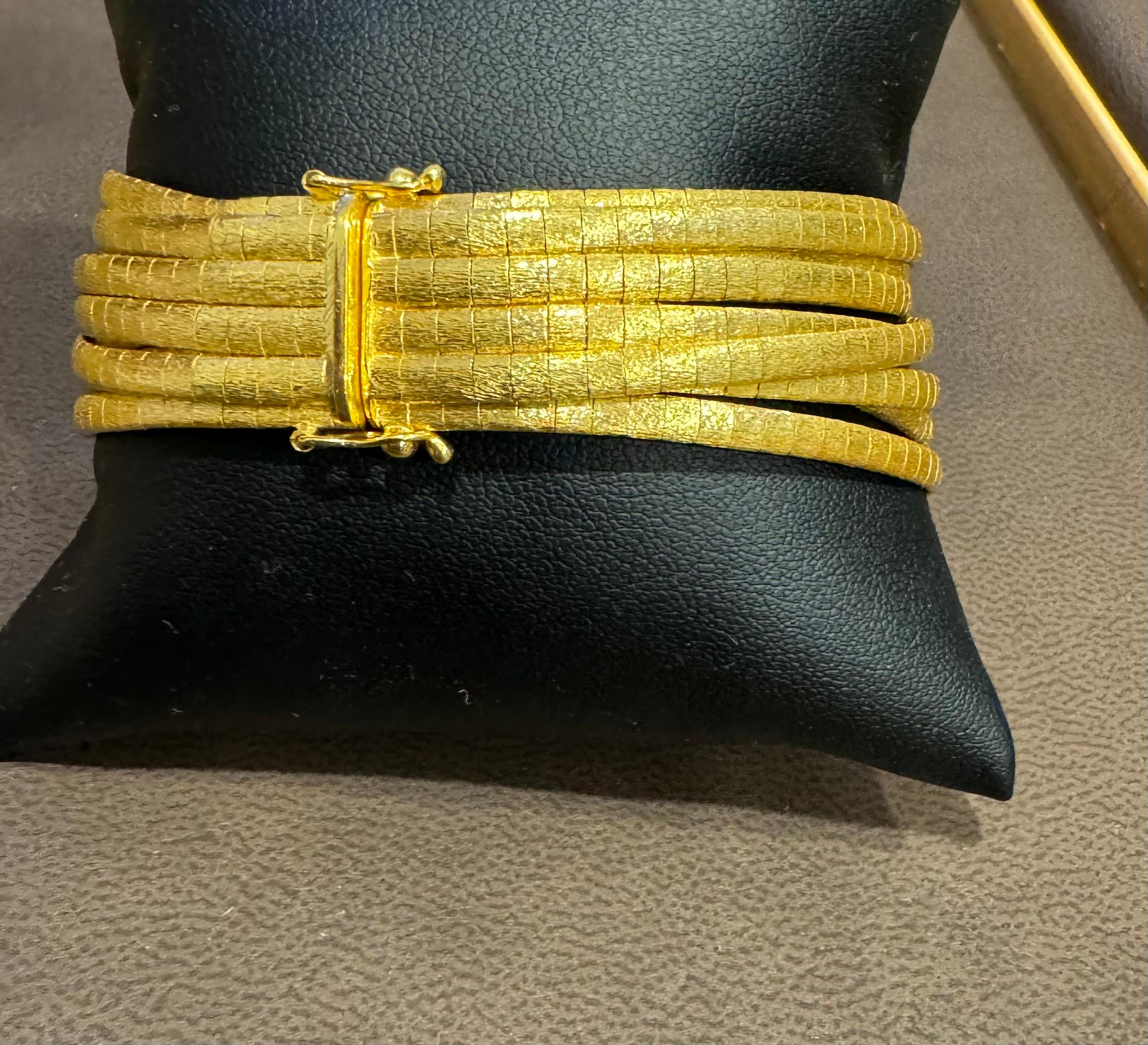 1 pavan gold bracelet