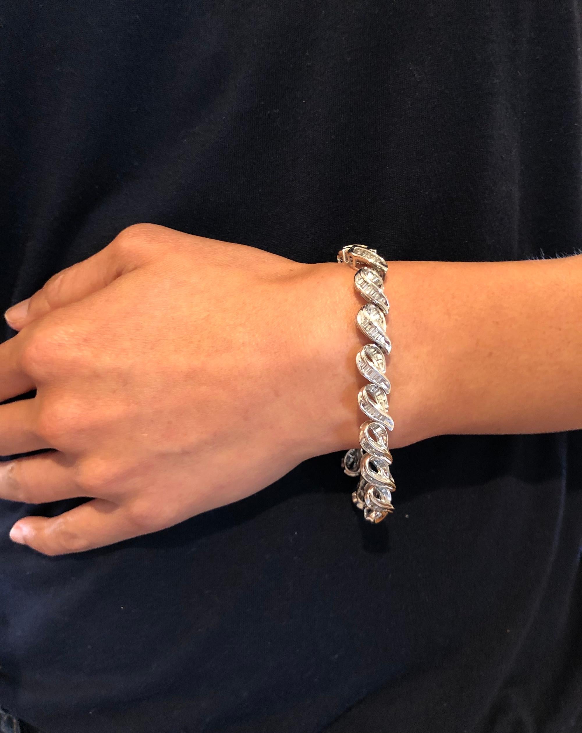 nine carat bracelet